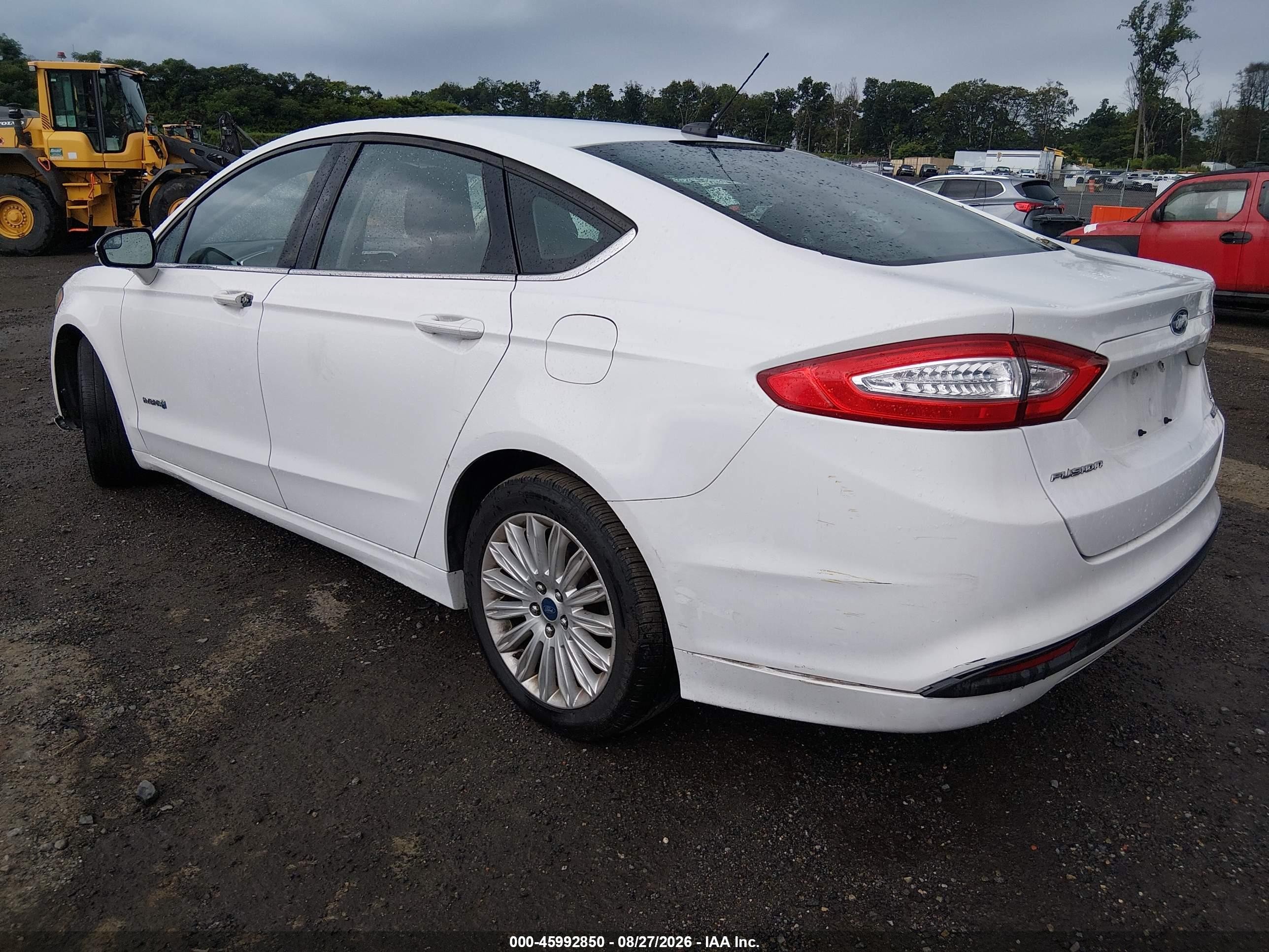 2013 Ford Fusion Hybrid Se White vin: 3FA6P0LU9DR194432