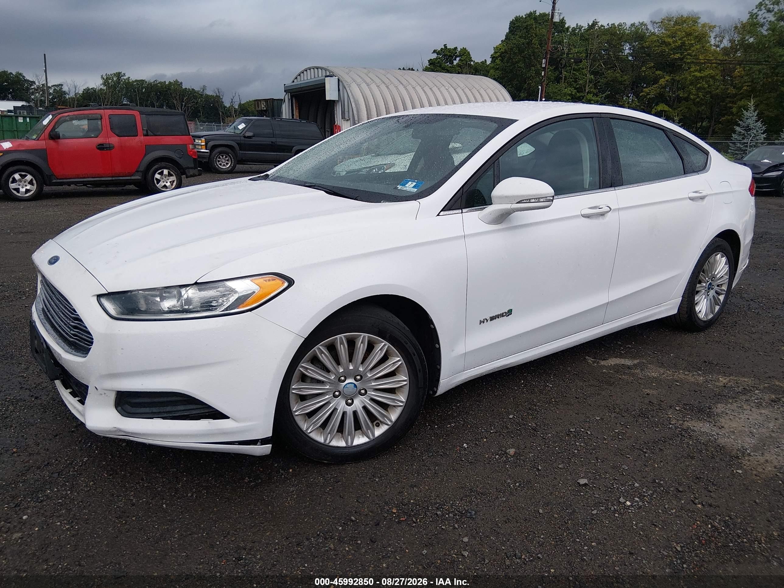 2013 Ford Fusion Hybrid Se White vin: 3FA6P0LU9DR194432