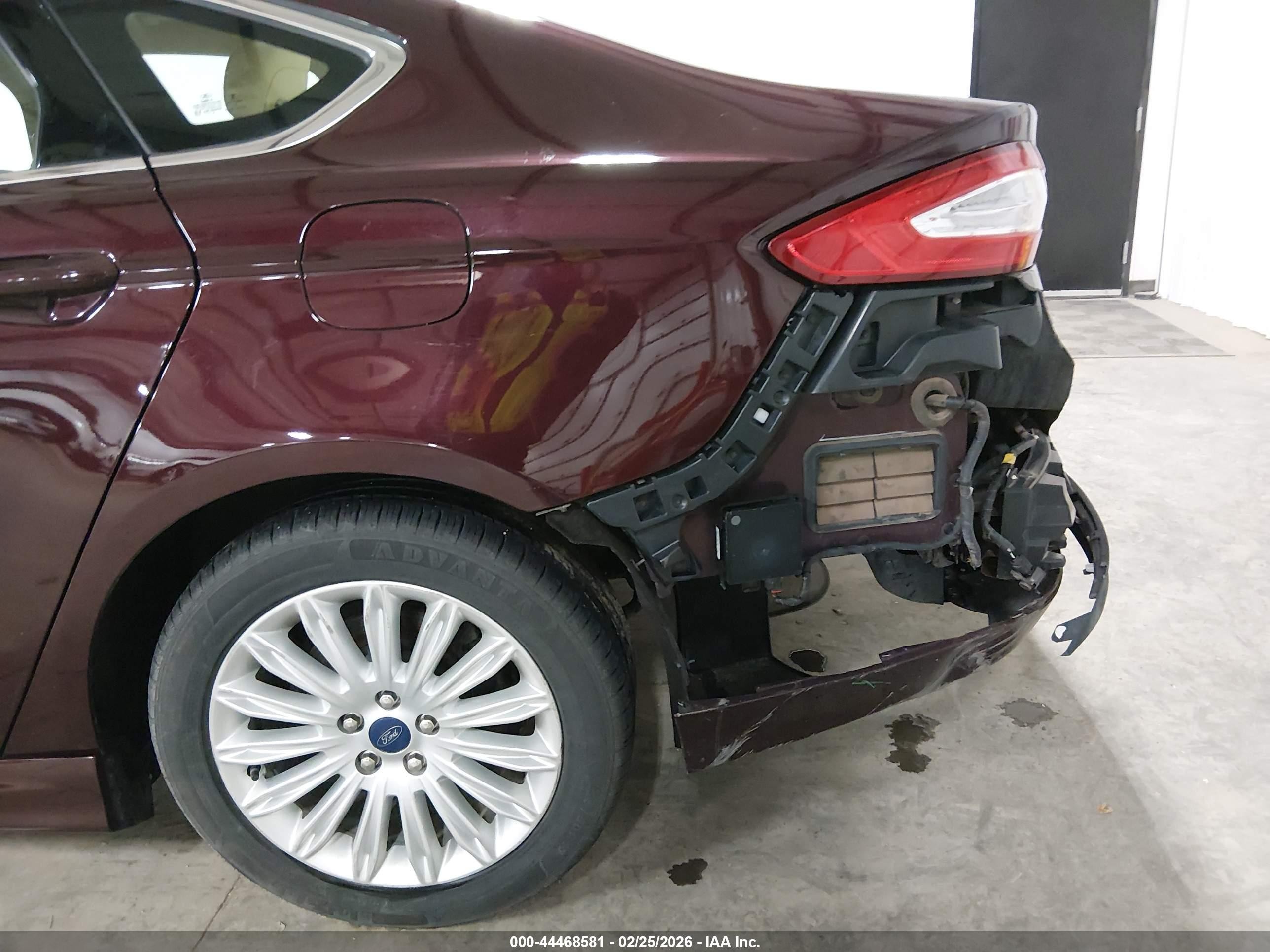 2013 Ford Fusion Hybrid Se Бордовый vin: 3FA6P0LU9DR273356