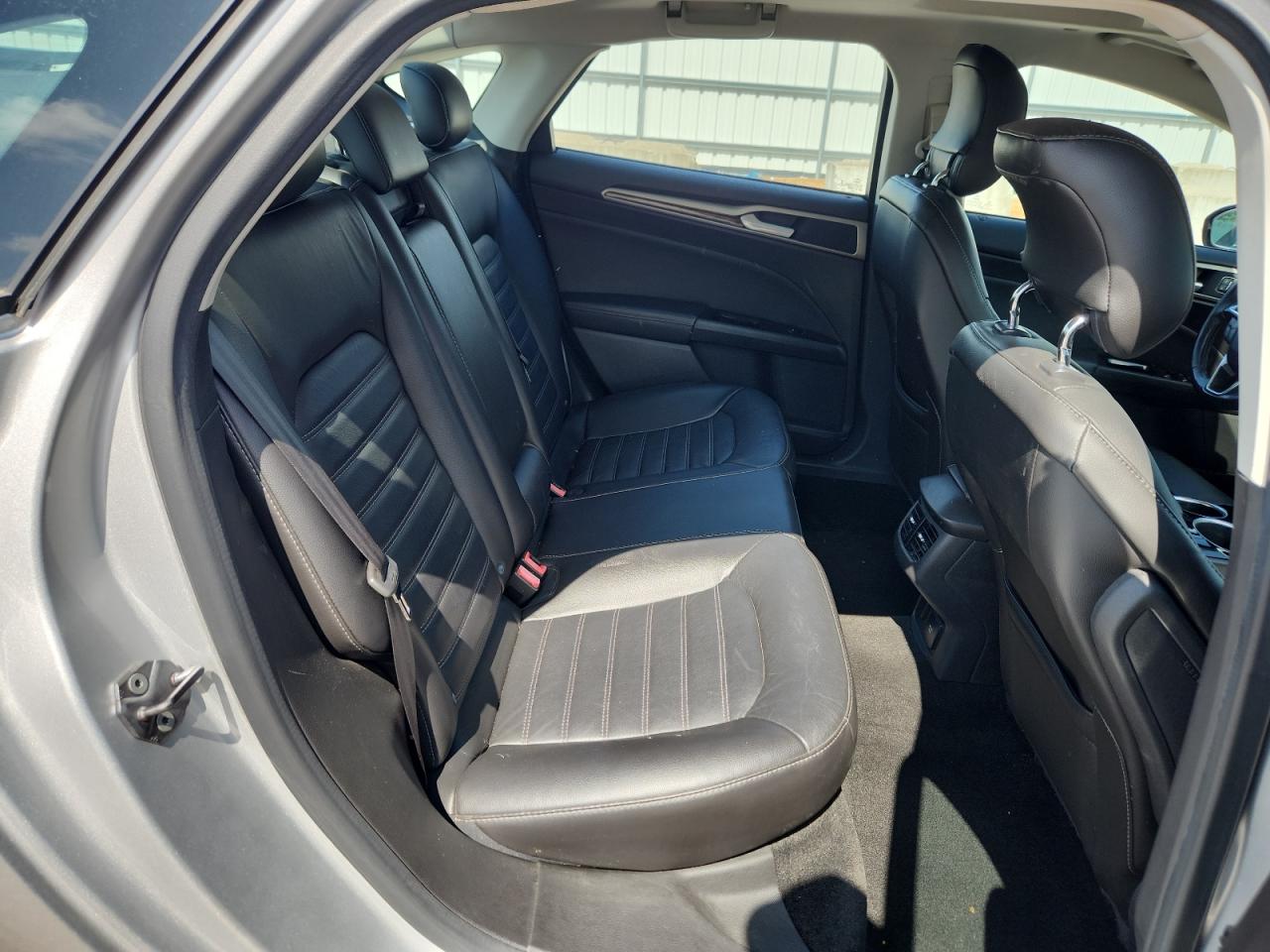 2013 Ford Fusion Se Hybrid Серебряный vin: 3FA6P0LU9DR282476