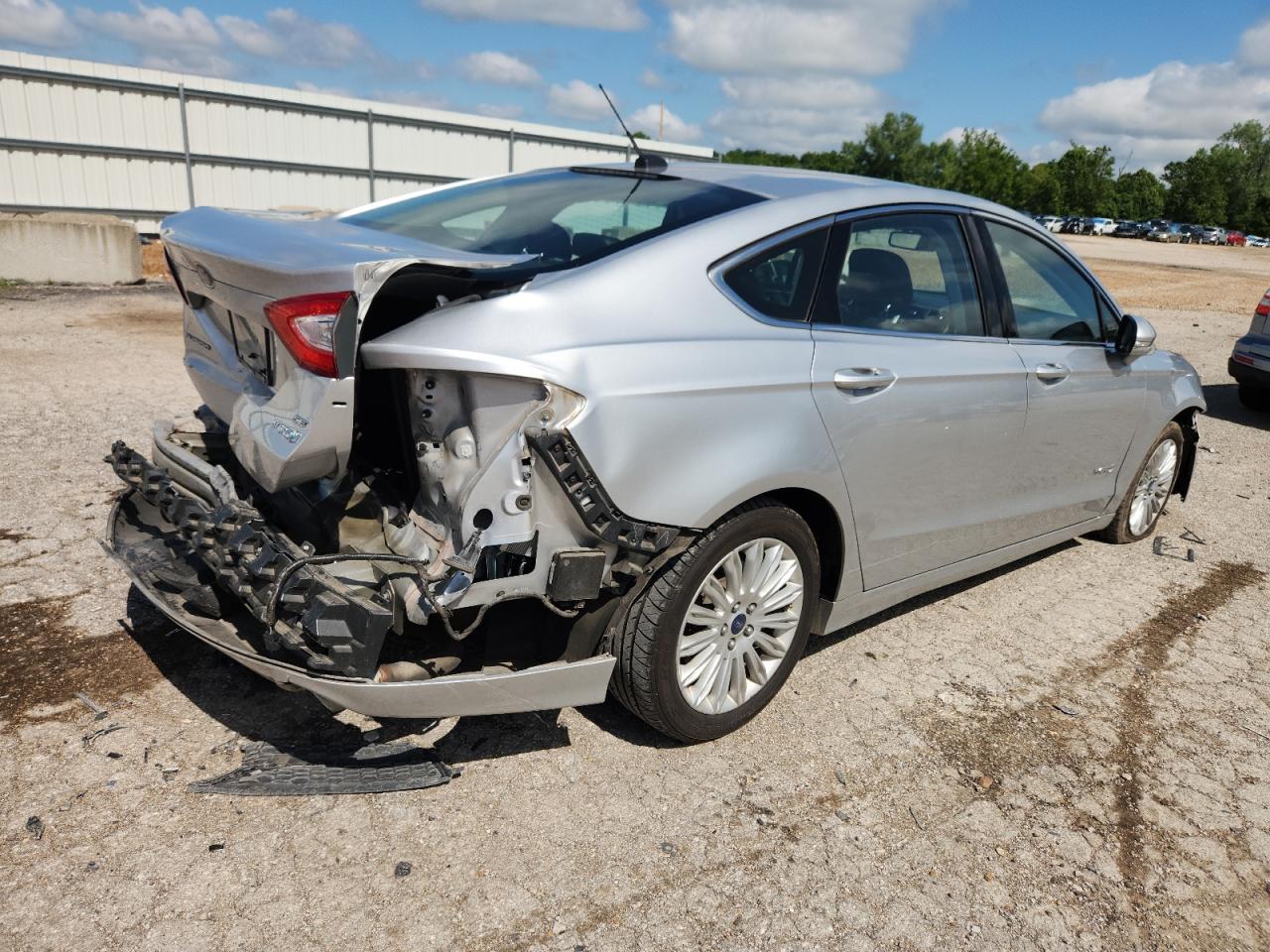 2013 Ford Fusion Se Hybrid Серебряный vin: 3FA6P0LU9DR282476