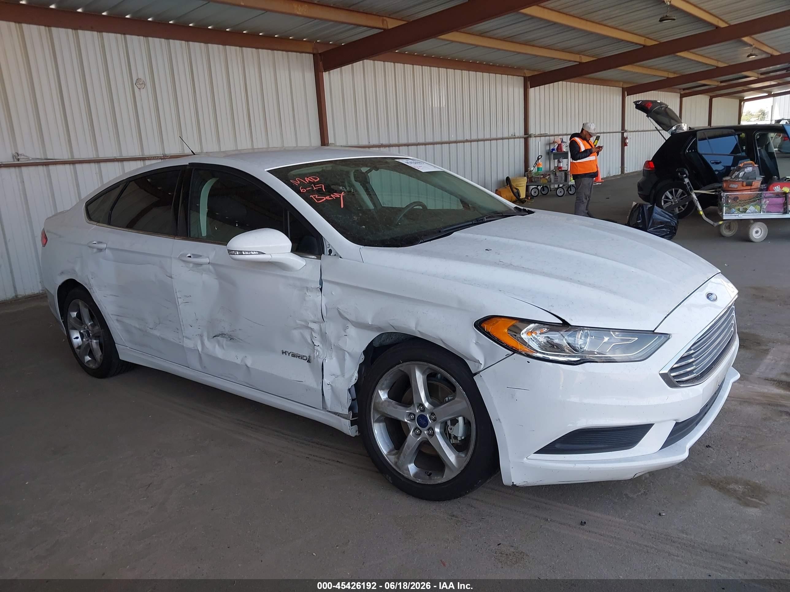 2014 Ford Fusion Hybrid Se White vin: 3FA6P0LU9ER283855