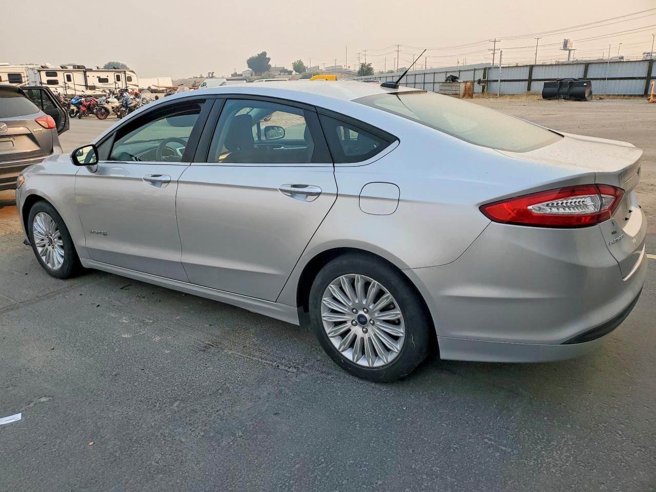 2014 Ford Fusion Se Hybrid Silver vin: 3FA6P0LU9ER397239