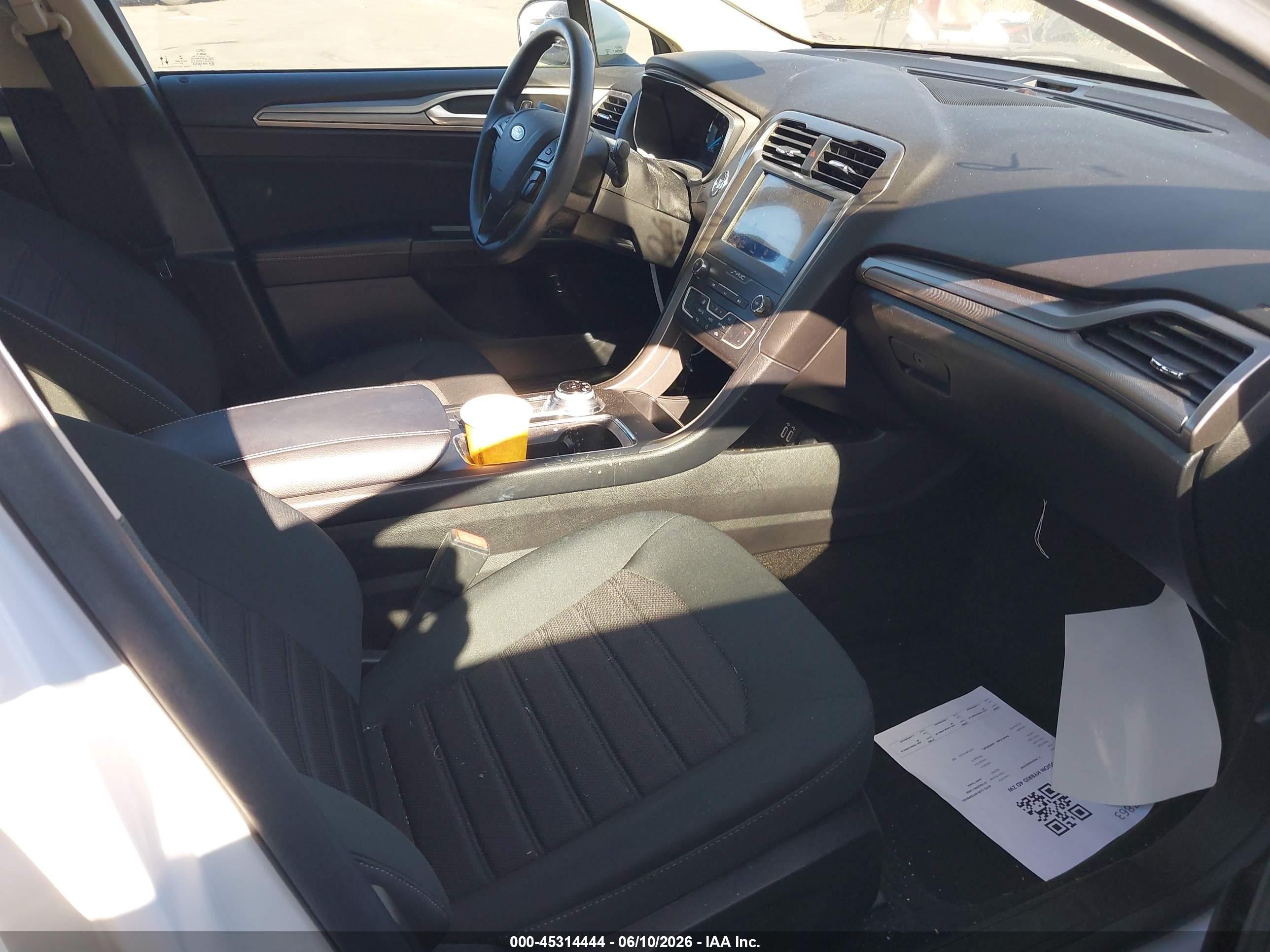 2020 Ford Fusion Hybrid Se White vin: 3FA6P0LU9LR127182