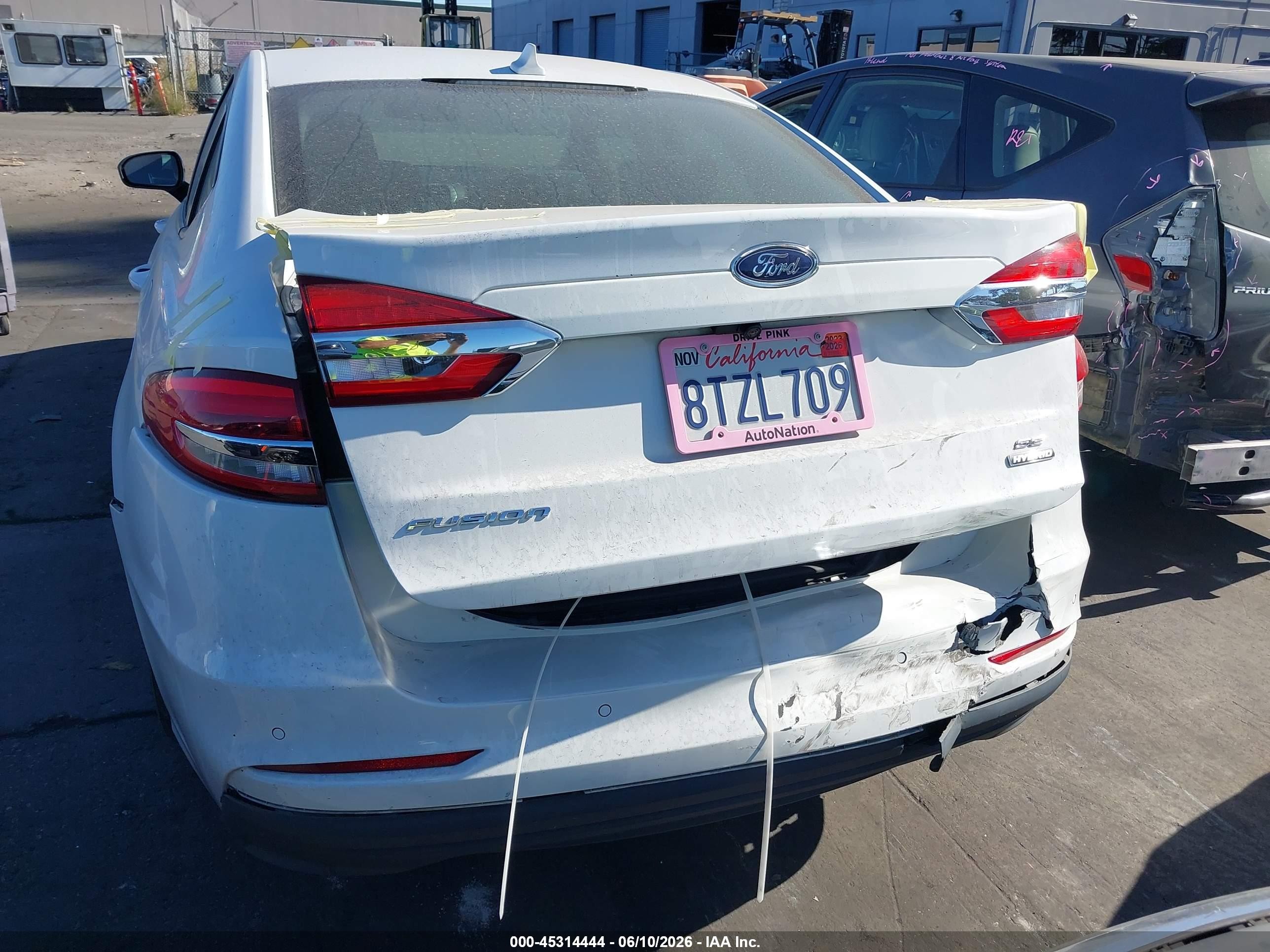 2020 Ford Fusion Hybrid Se White vin: 3FA6P0LU9LR127182
