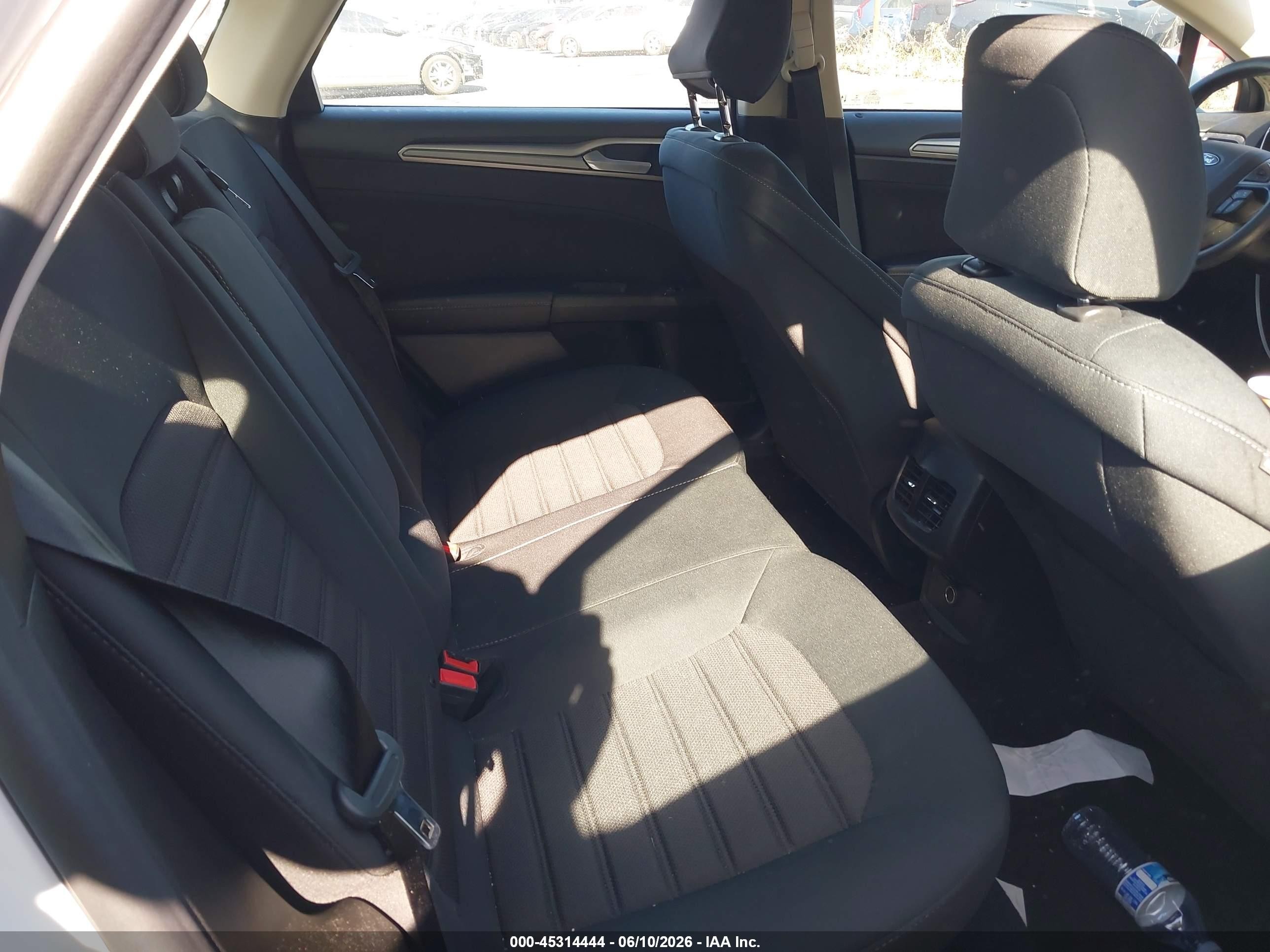 2020 Ford Fusion Hybrid Se White vin: 3FA6P0LU9LR127182