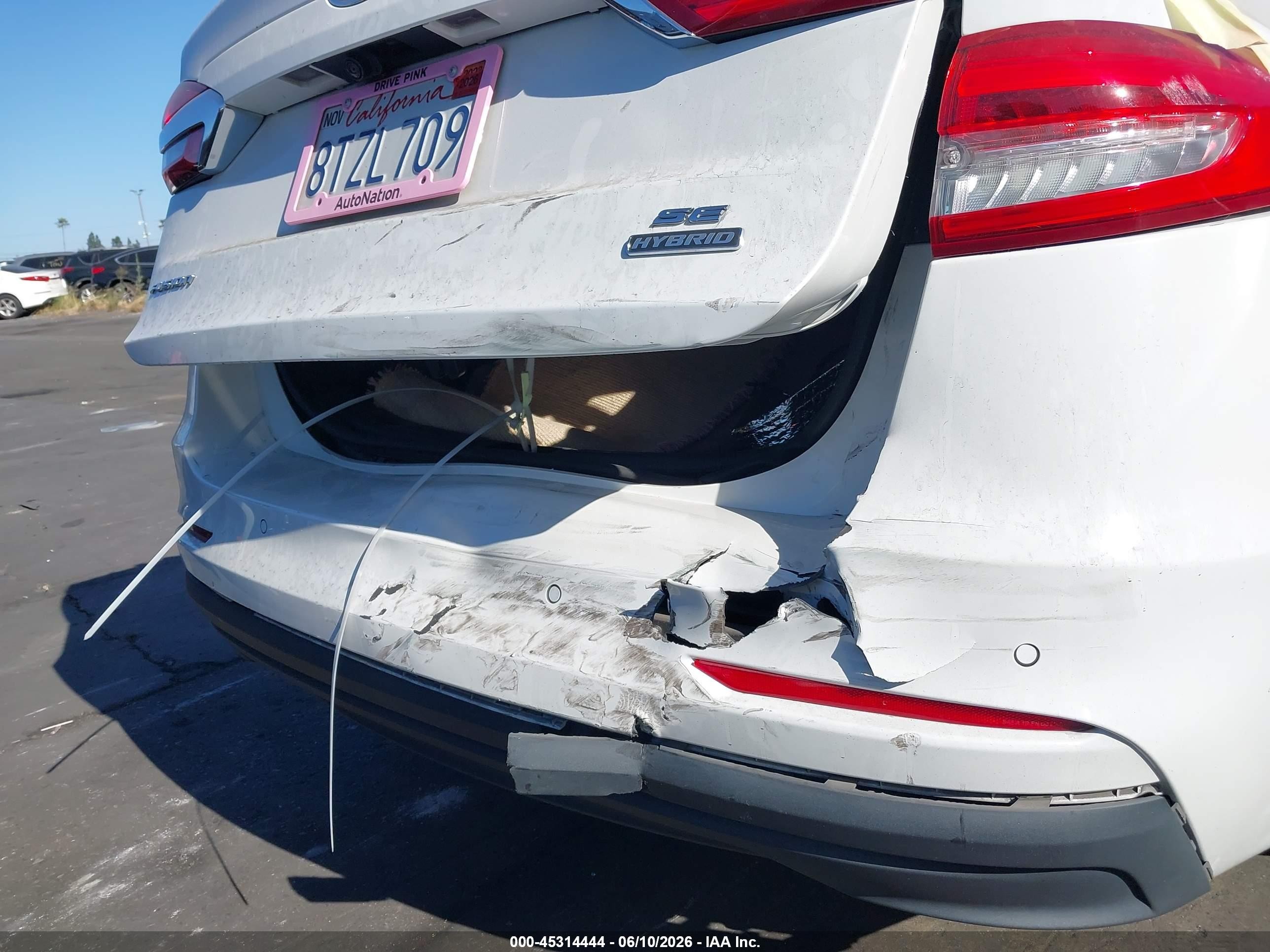2020 Ford Fusion Hybrid Se White vin: 3FA6P0LU9LR127182