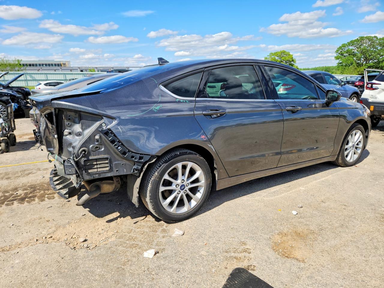 2020 Ford Fusion Black vin: 3FA6P0LU9LR148548