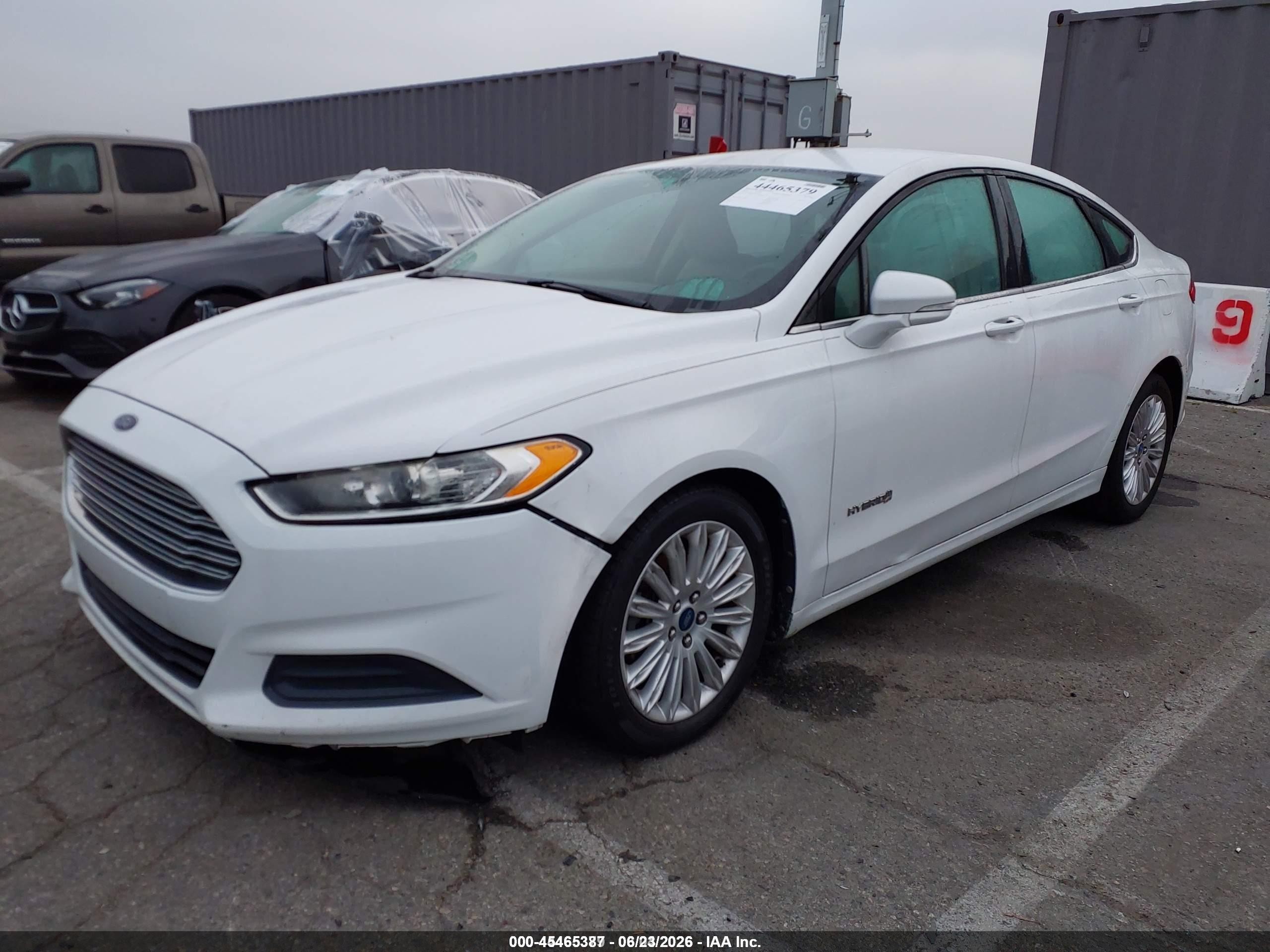 2013 Ford Fusion Hybrid Se White vin: 3FA6P0LUXDR174352