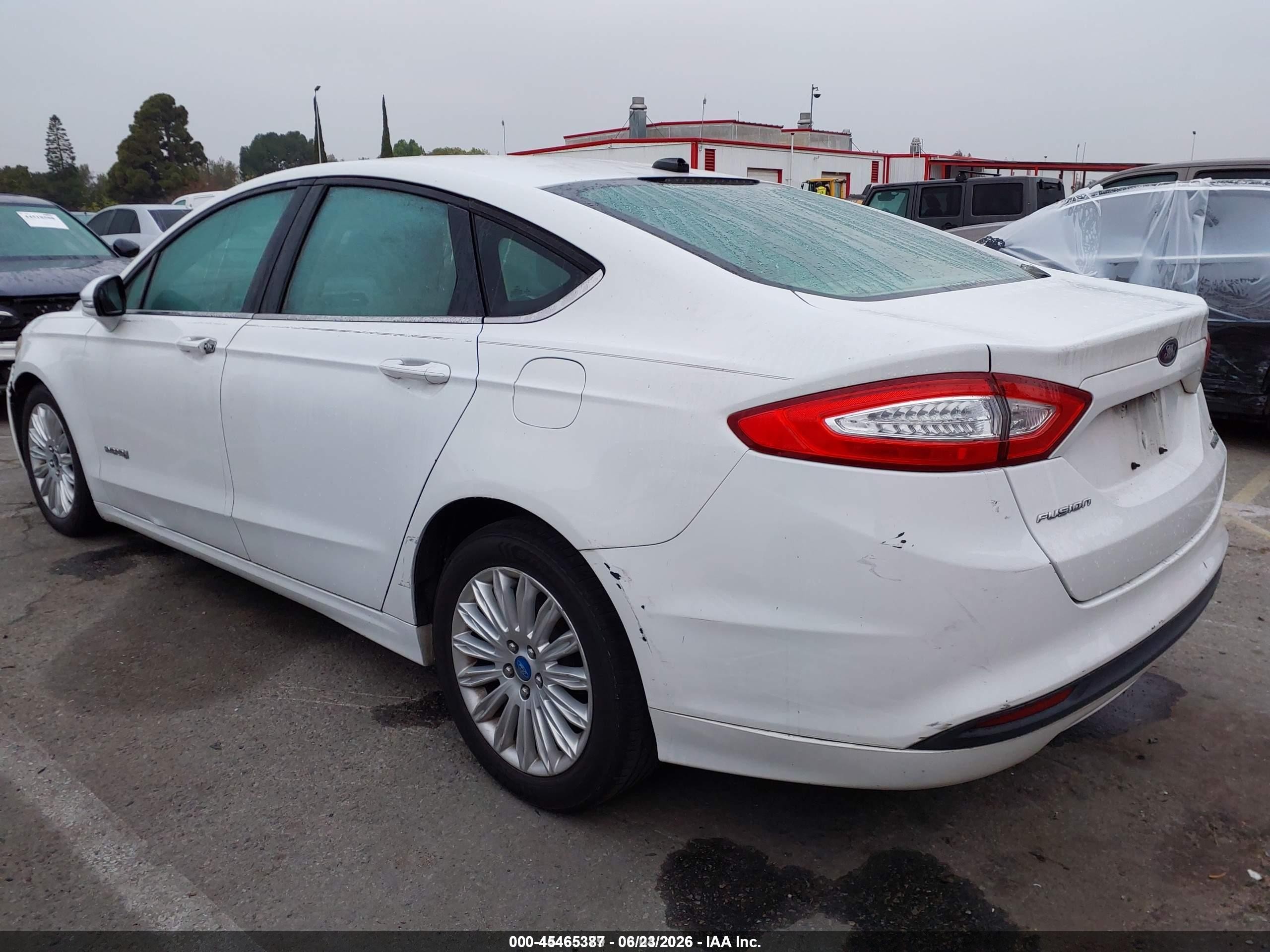 2013 Ford Fusion Hybrid Se White vin: 3FA6P0LUXDR174352