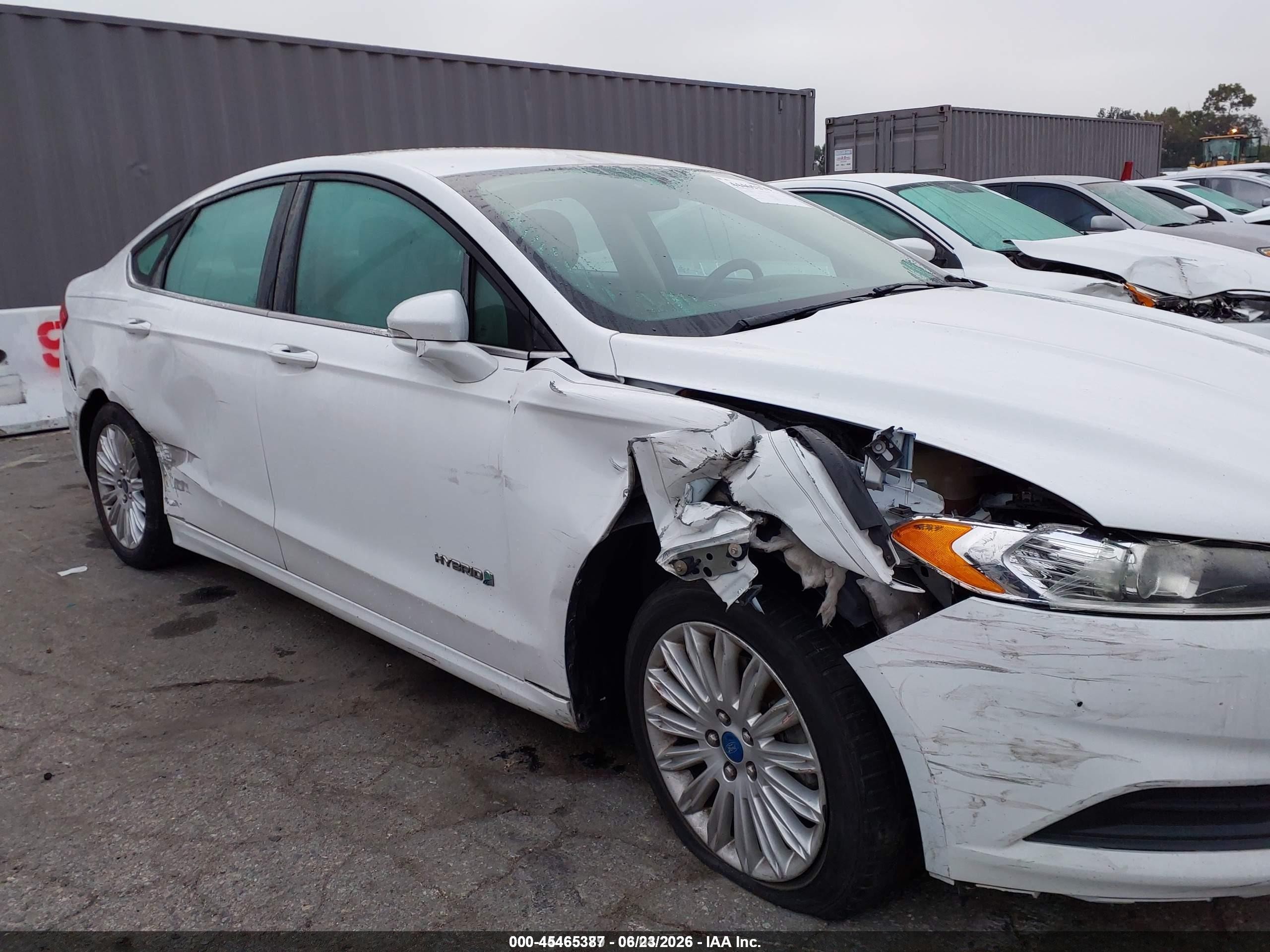 2013 Ford Fusion Hybrid Se White vin: 3FA6P0LUXDR174352