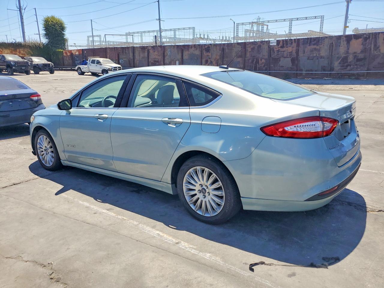2014 Ford Fusion Se Hybrid Blue vin: 3FA6P0LUXER179326