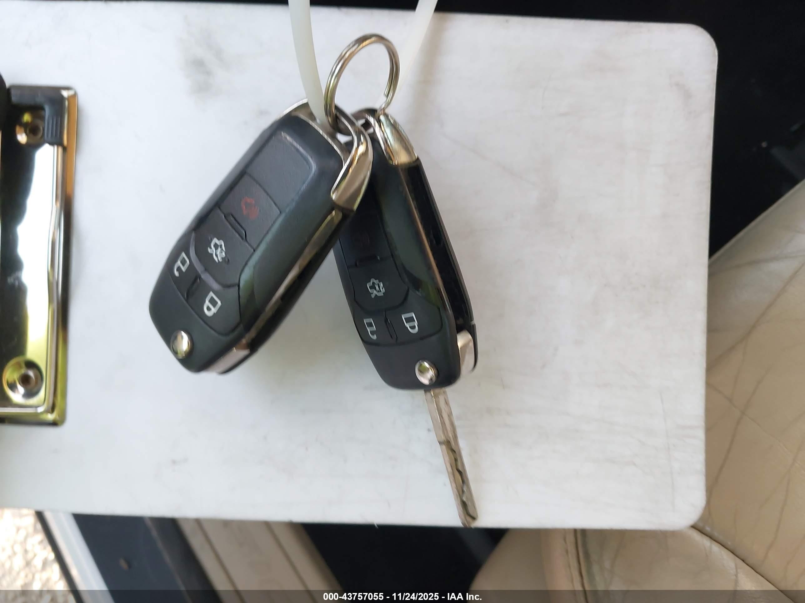 2014 Ford Fusion Hybrid Se White vin: 3FA6P0LUXER181304