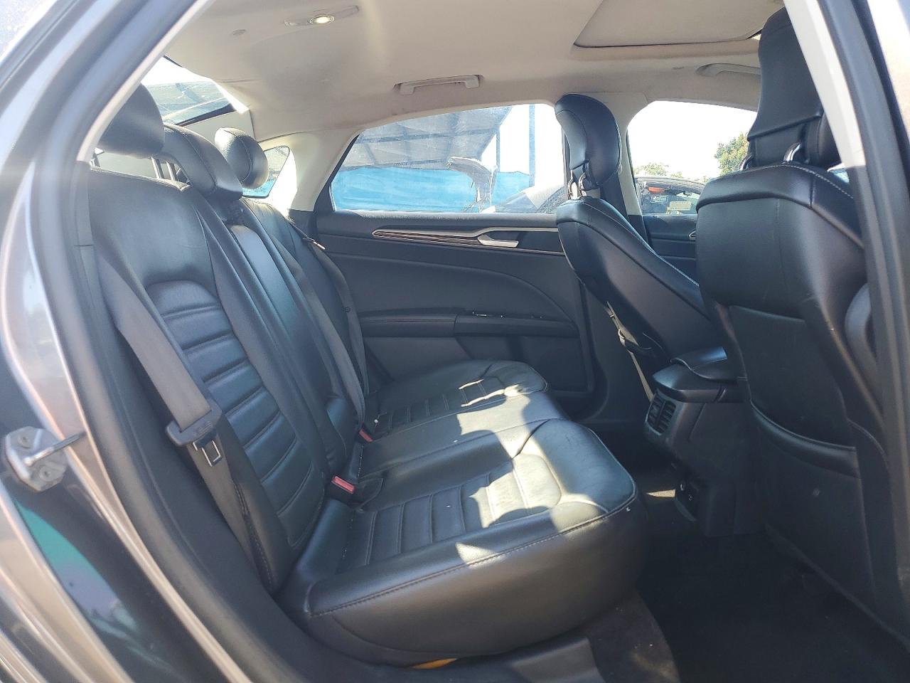 2014 Ford Fusion Se Hybrid Угольный vin: 3FA6P0LUXER195218