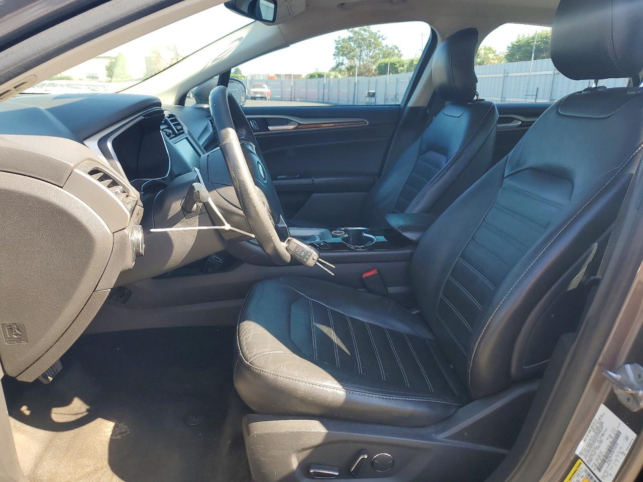 2014 Ford Fusion Se Hybrid Угольный vin: 3FA6P0LUXER195218