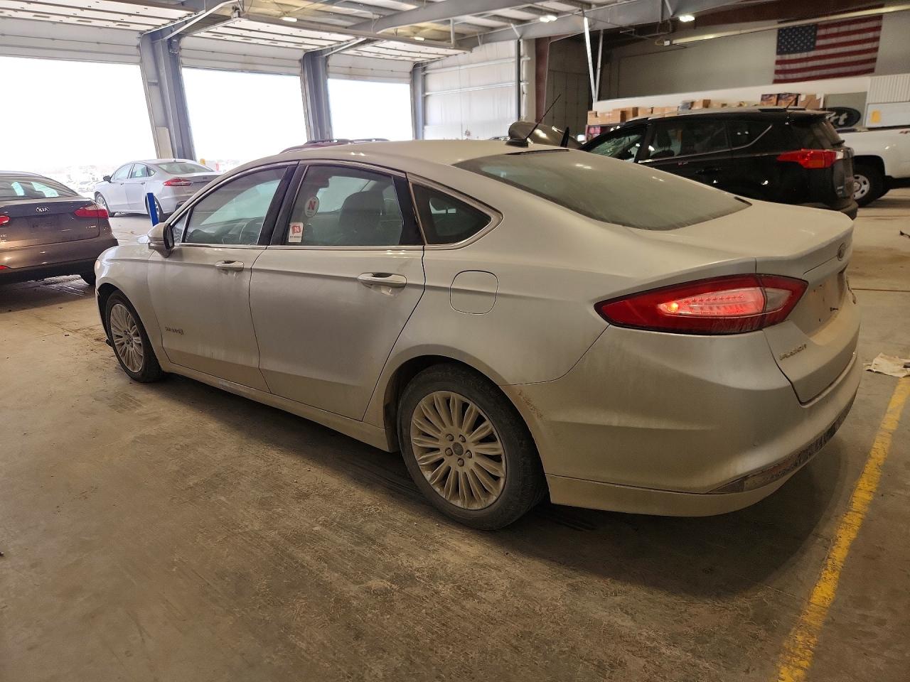 2014 Ford Fusion Hybrid Silver vin: 3FA6P0LUXER247494