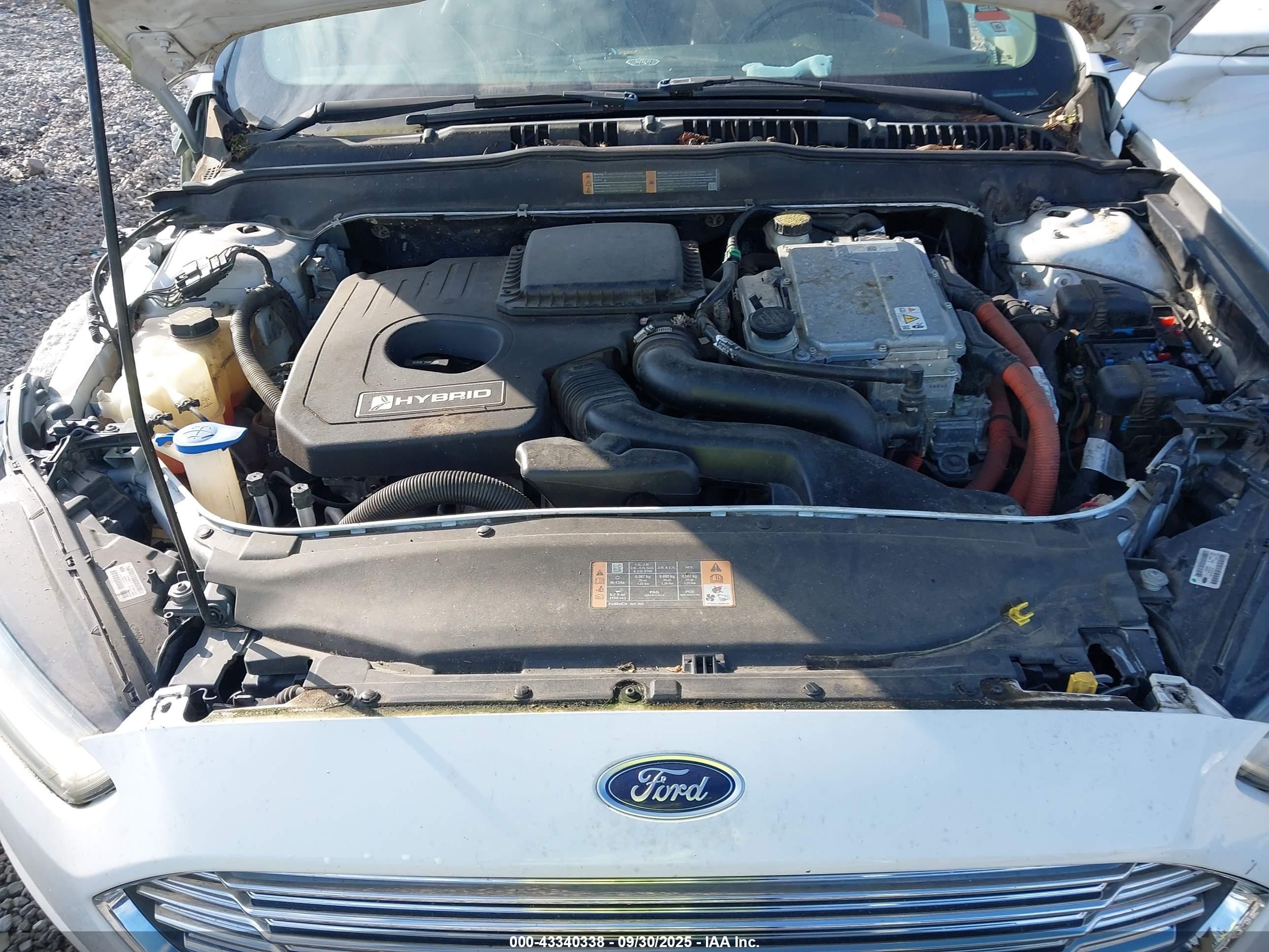 2014 Ford Fusion Hybrid Se White vin: 3FA6P0LUXER301733