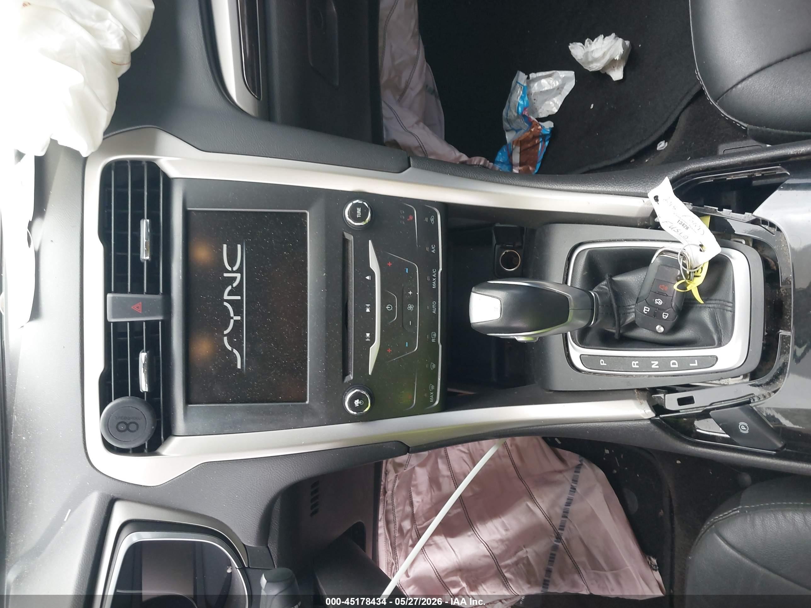 2015 Ford Fusion Hybrid Se Серебряный vin: 3FA6P0LUXFR199965