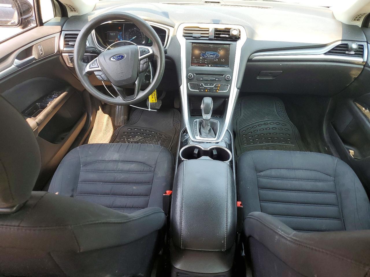 2016 Ford Fusion Se Hybrid Черный vin: 3FA6P0LUXGR343158