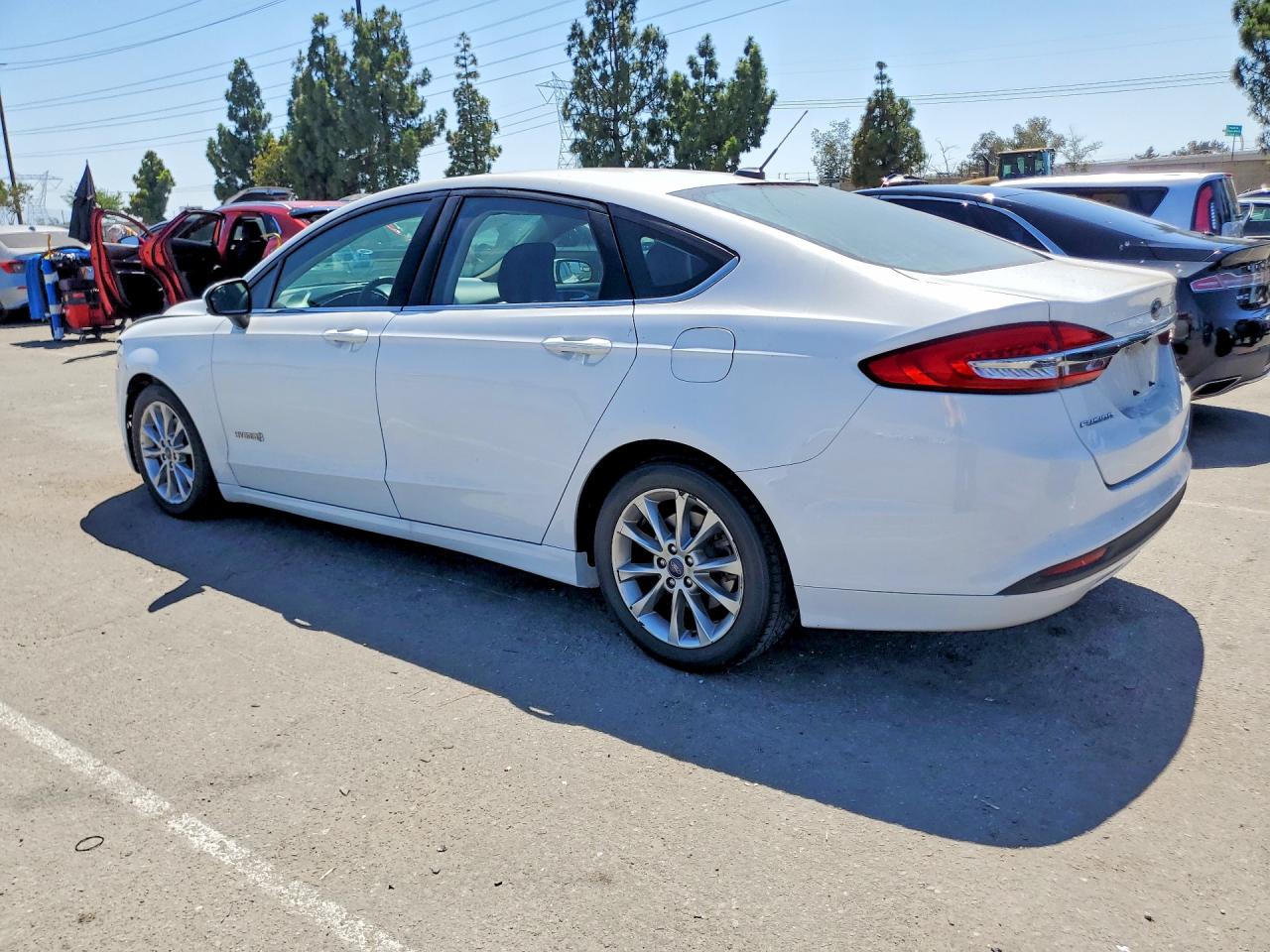 2017 Ford Fusion Se Hybrid Белый vin: 3FA6P0LUXHR355327
