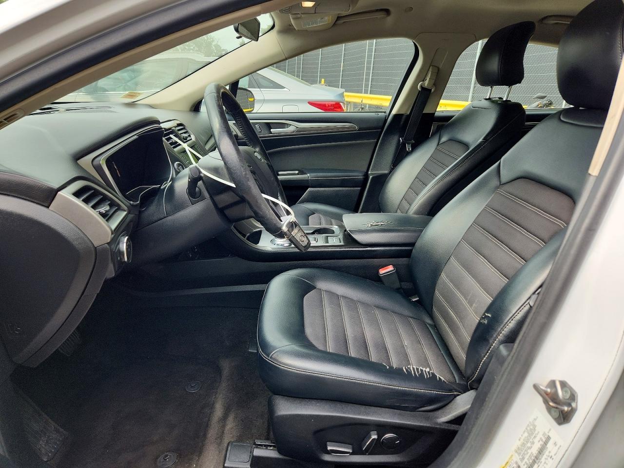 2017 Ford Fusion Se Hybrid White vin: 3FA6P0LUXHR357224