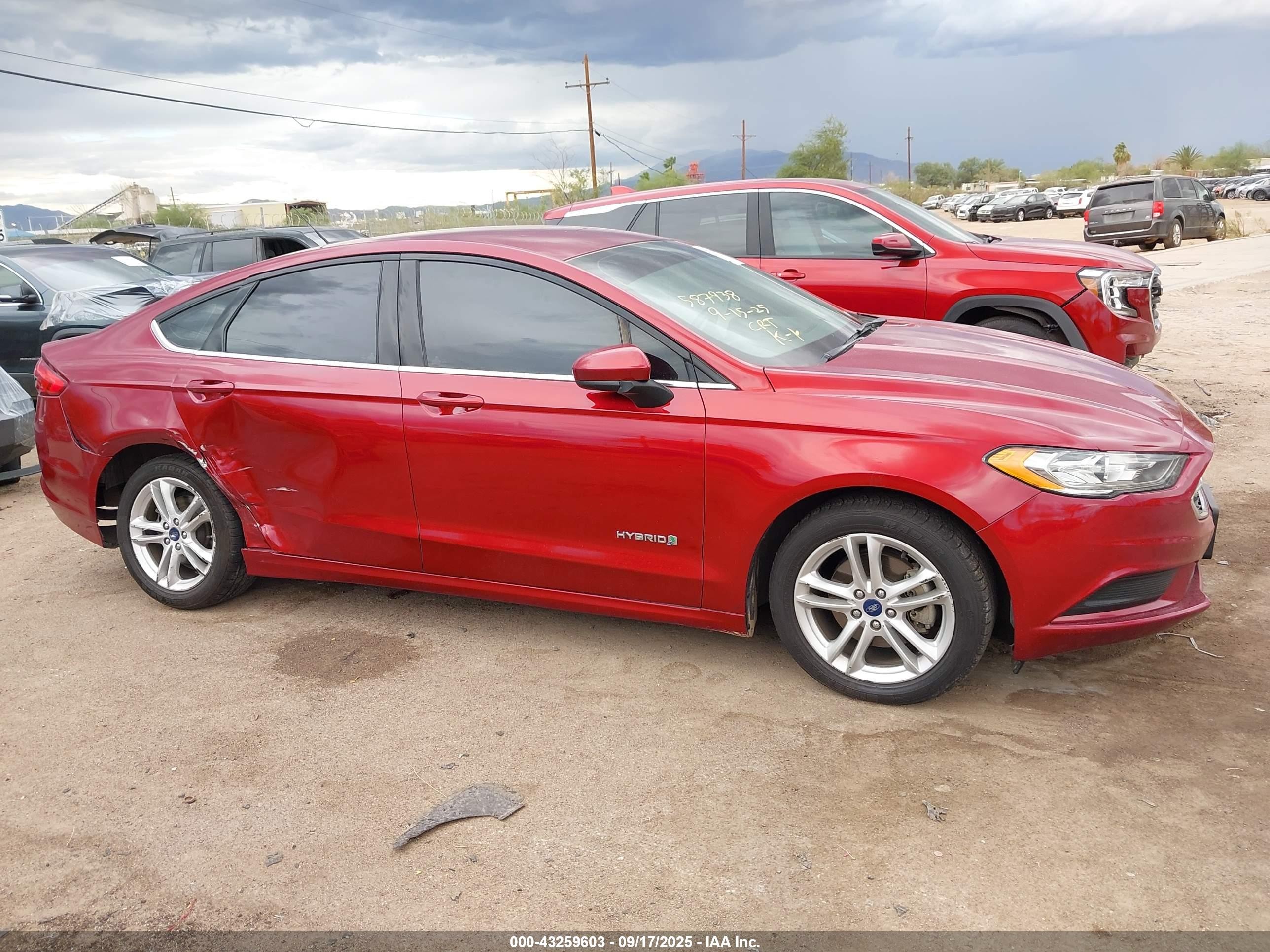 2018 Ford Fusion Hybrid Se Красный vin: 3FA6P0LUXJR173312