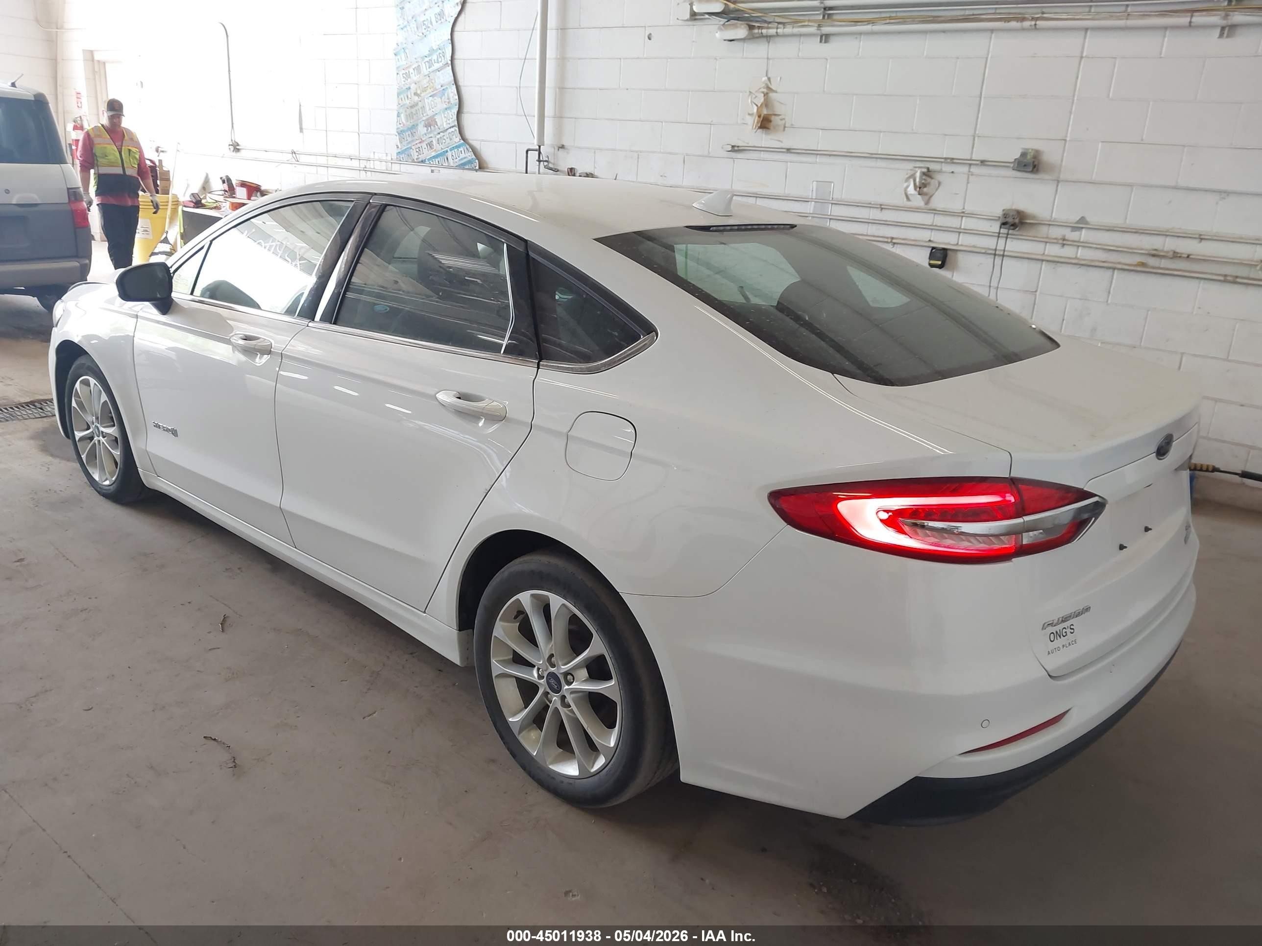 2019 Ford Fusion Hybrid Se White vin: 3FA6P0LUXKR188054