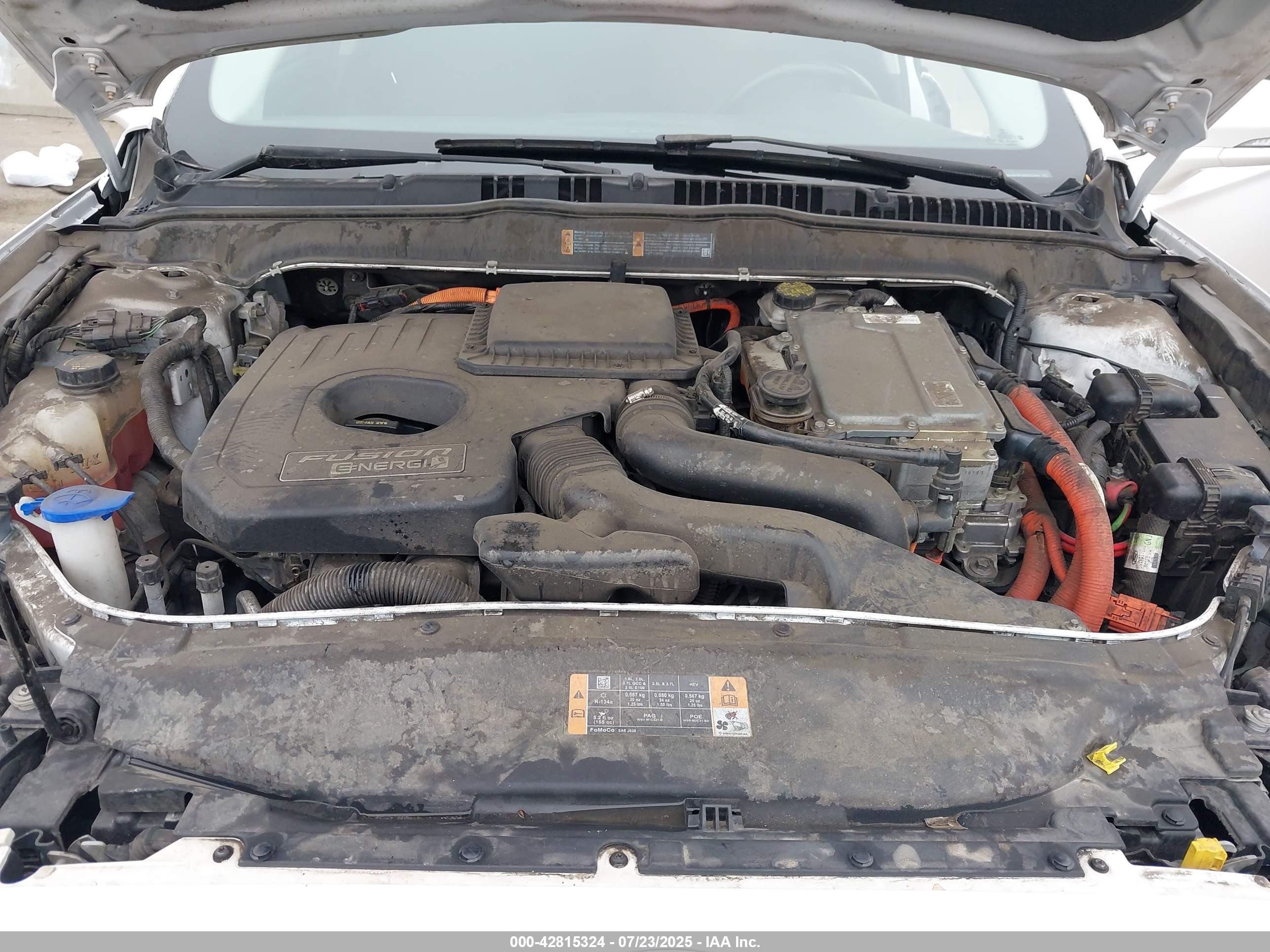 2013 Ford Fusion Energi Se Luxury White vin: 3FA6P0PU0DR285468