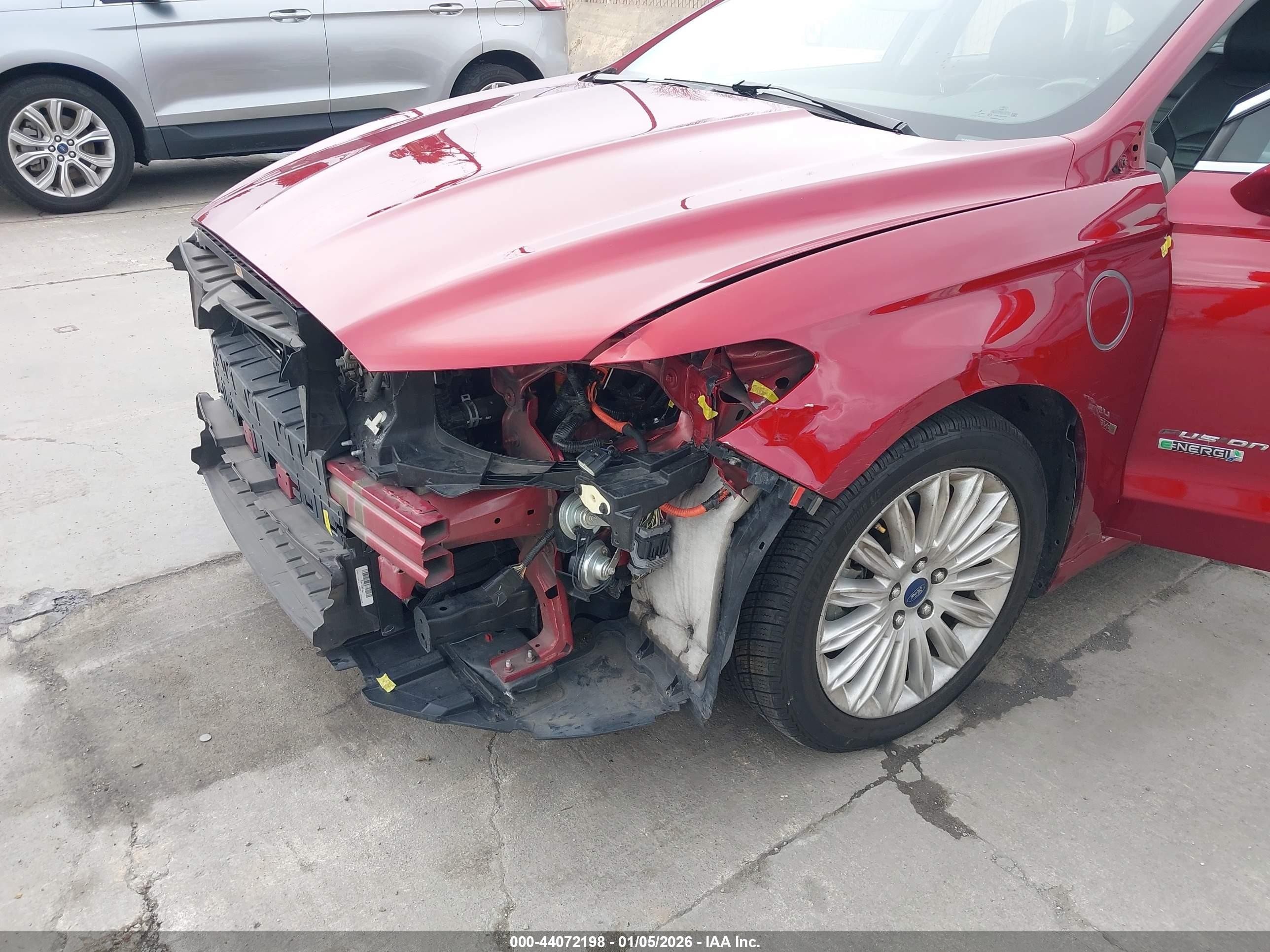 2013 Ford Fusion Energi Se Luxury Red vin: 3FA6P0PU0DR386803