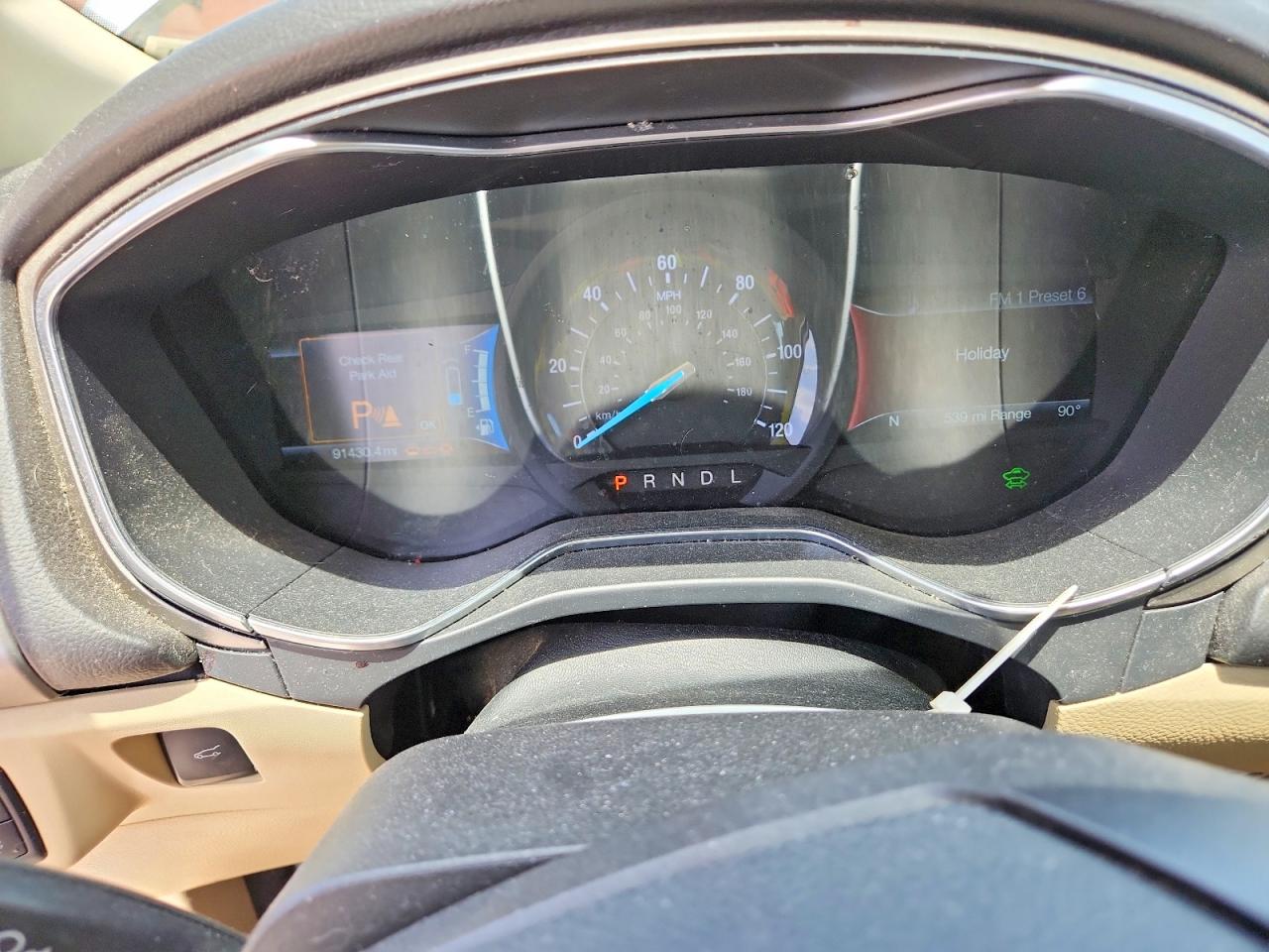 2015 Ford Fusion Se Phev Серебряный vin: 3FA6P0PU0FR301137