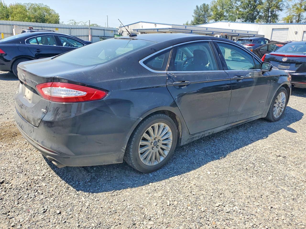 2014 Ford Fusion Se Phev Black vin: 3FA6P0PU1ER383247