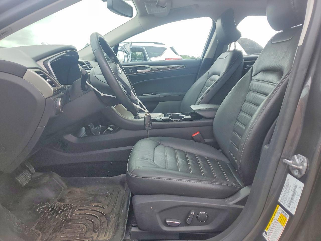 2015 Ford Fusion Se Phev Серый vin: 3FA6P0PU1FR166086