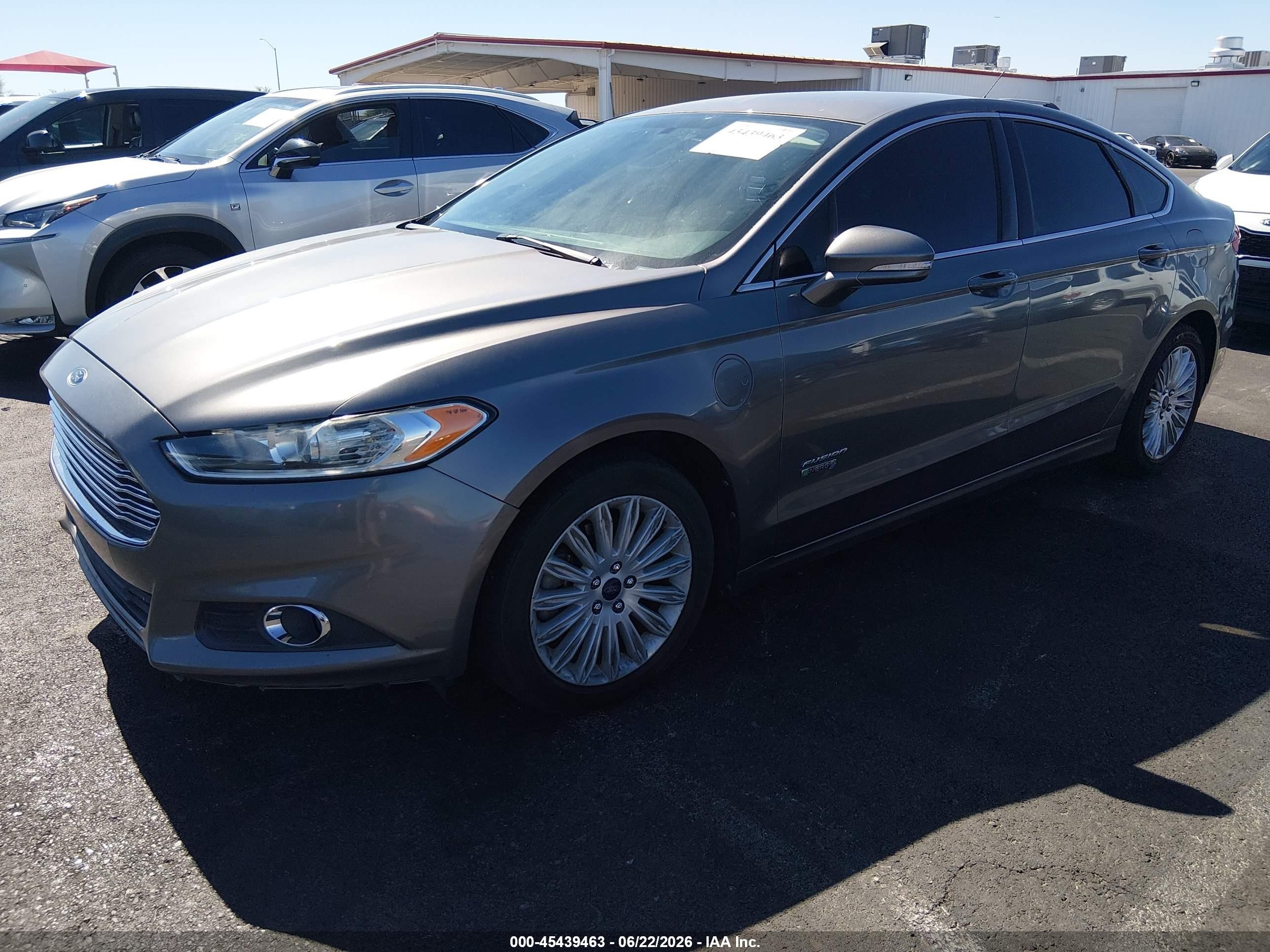 2013 Ford Fusion Energi Se Luxury Серый vin: 3FA6P0PU2DR271278