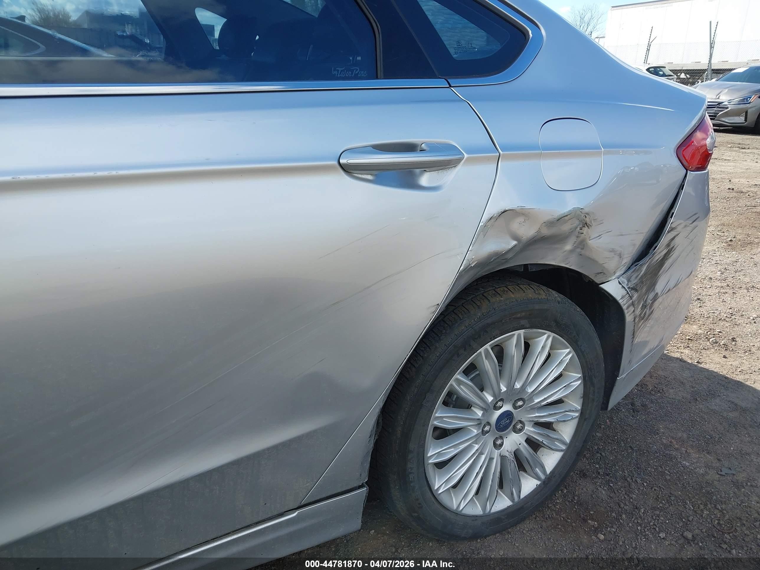 2014 Ford Fusion Energi Se Luxury Silver vin: 3FA6P0PU2ER274487