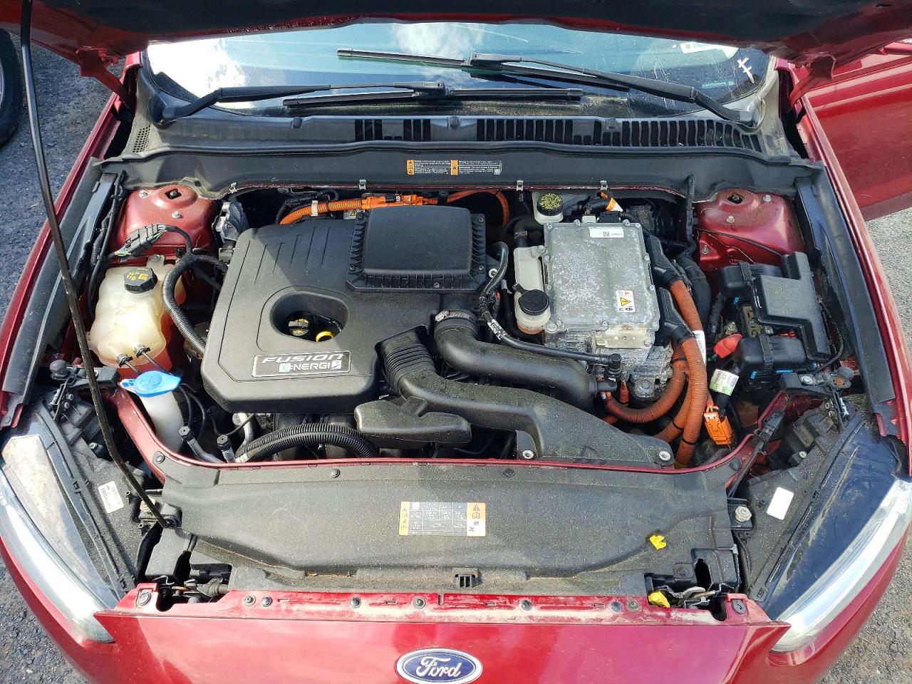 2014 Ford Fusion Se Phev Red vin: 3FA6P0PU2ER382625