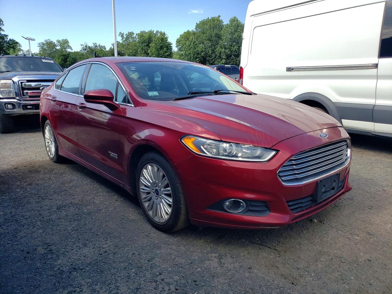 2014 Ford Fusion Se Phev Red vin: 3FA6P0PU2ER382625