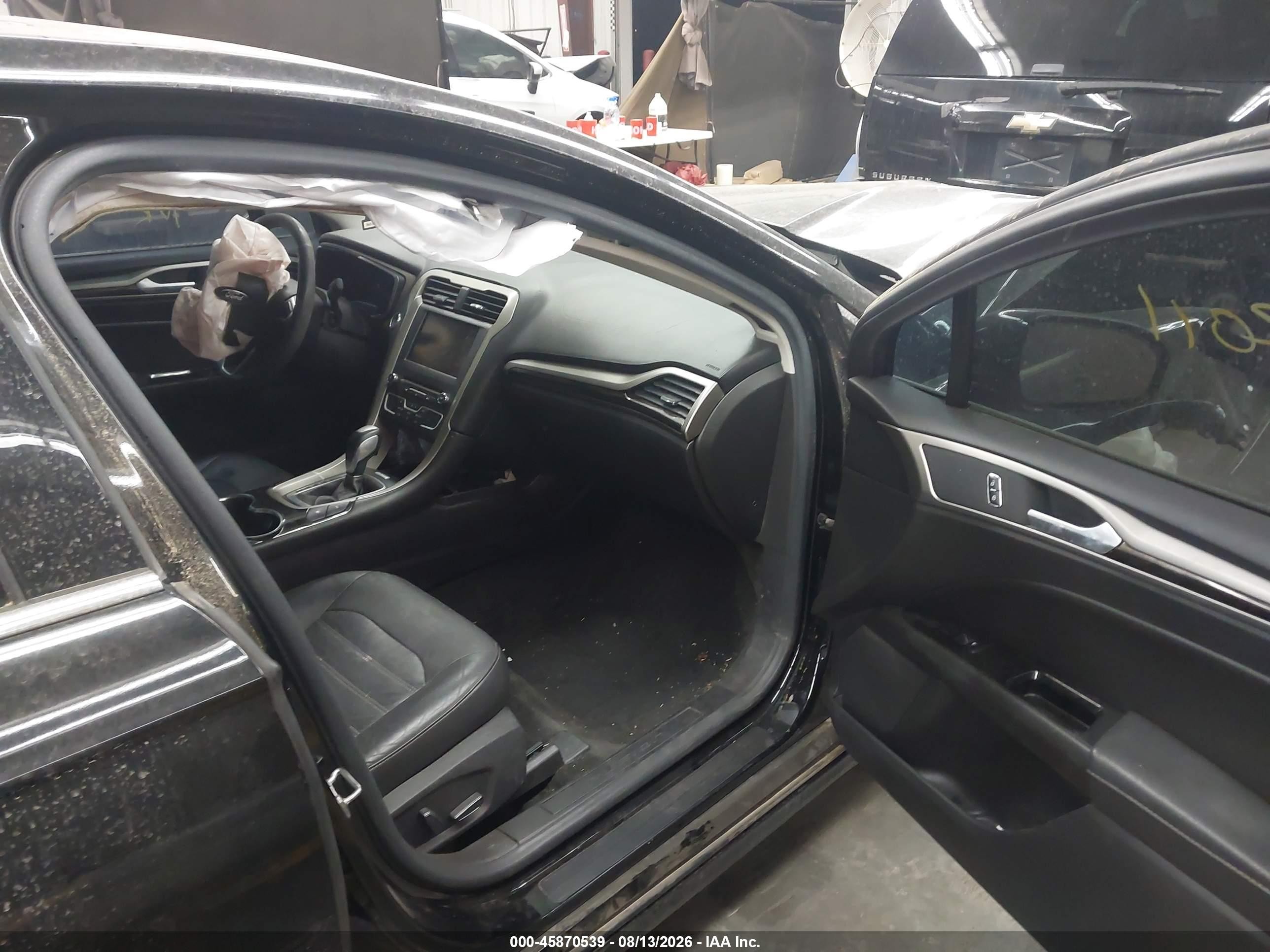 2016 Ford Fusion Energi Se Luxury Black vin: 3FA6P0PU2GR304851