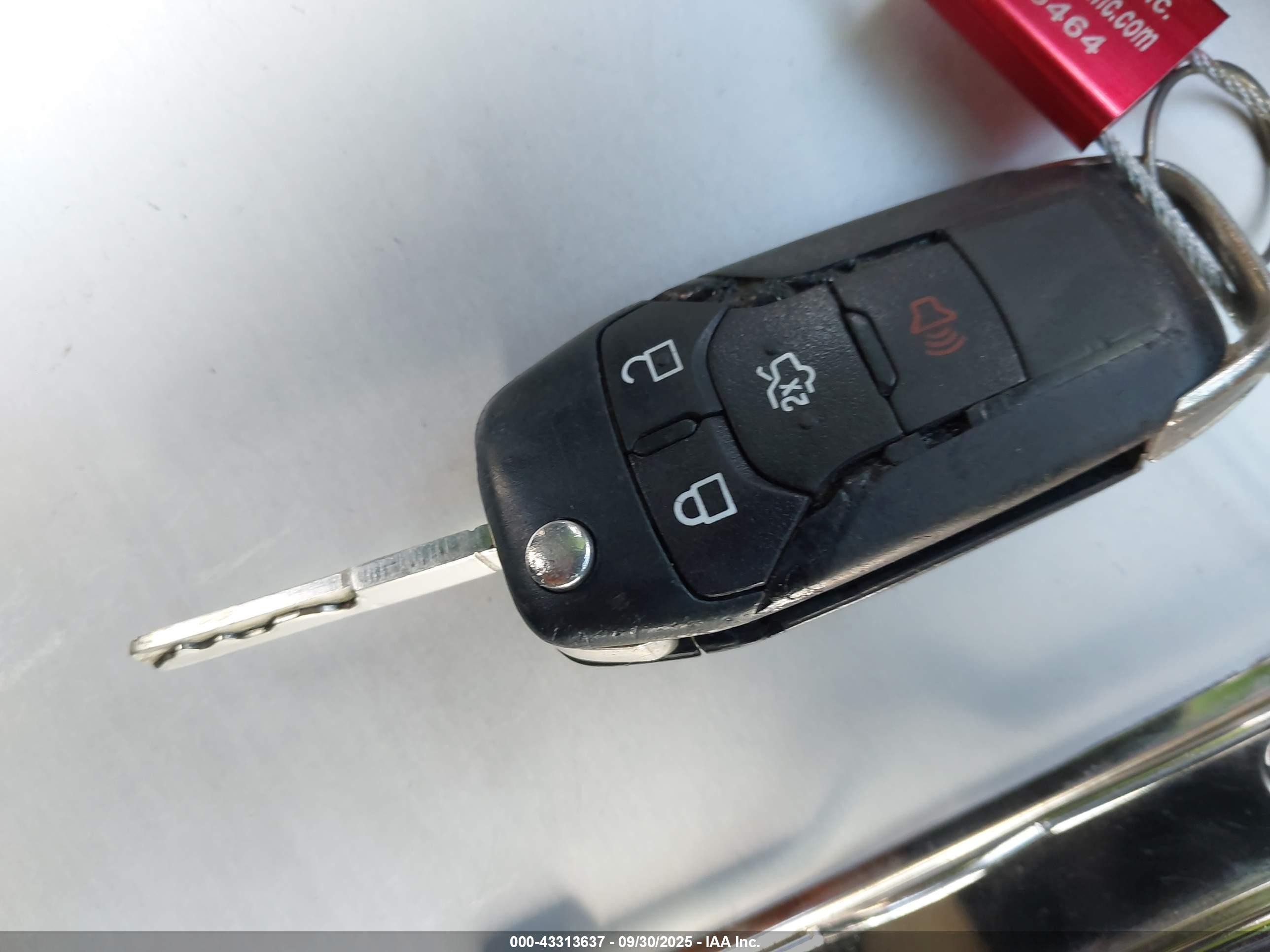 2015 Ford Fusion Energi Se Luxury Черный vin: 3FA6P0PU3FR284401