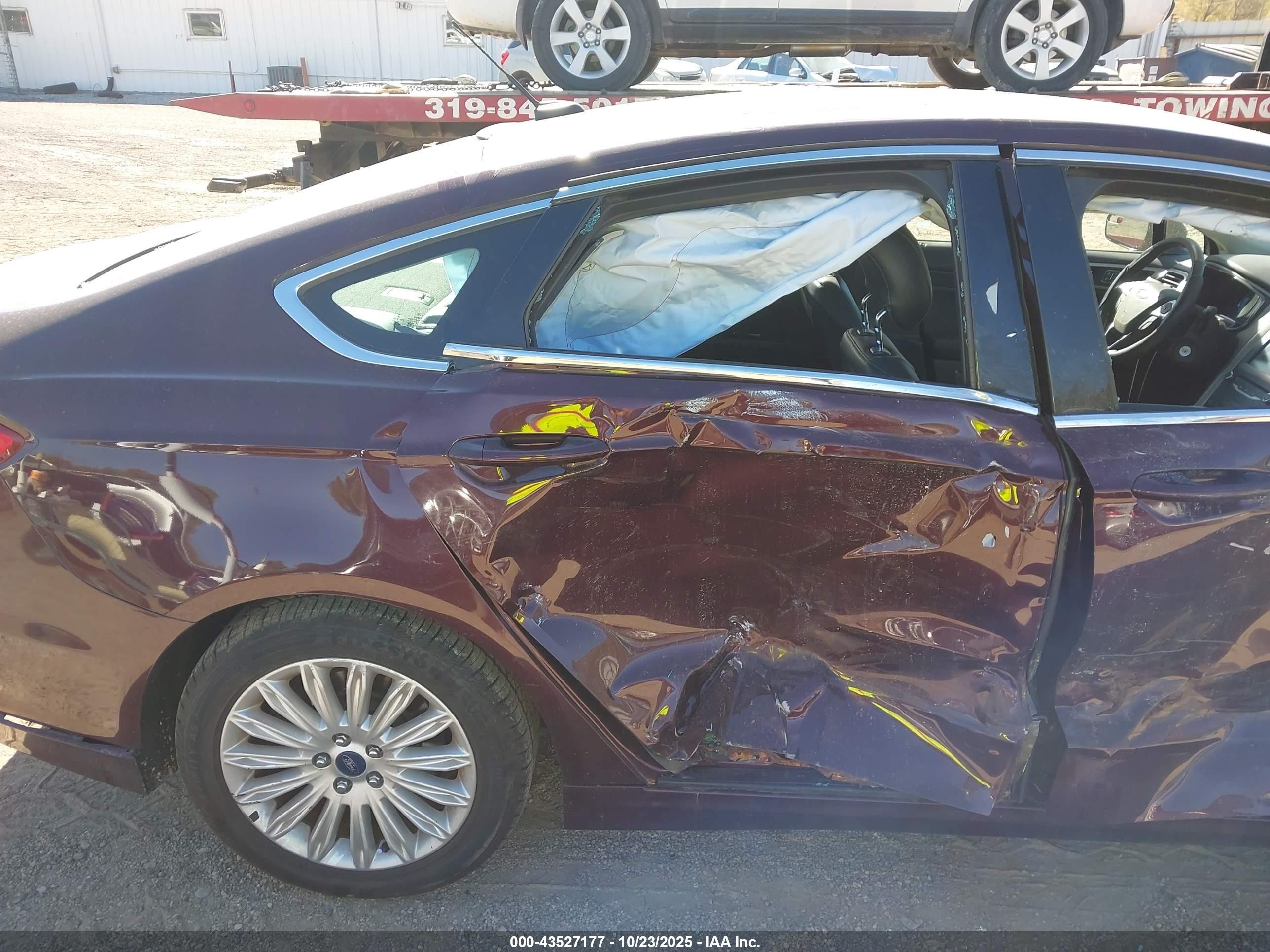 2013 Ford Fusion Energi Se Luxury Maroon vin: 3FA6P0PU4DR308301