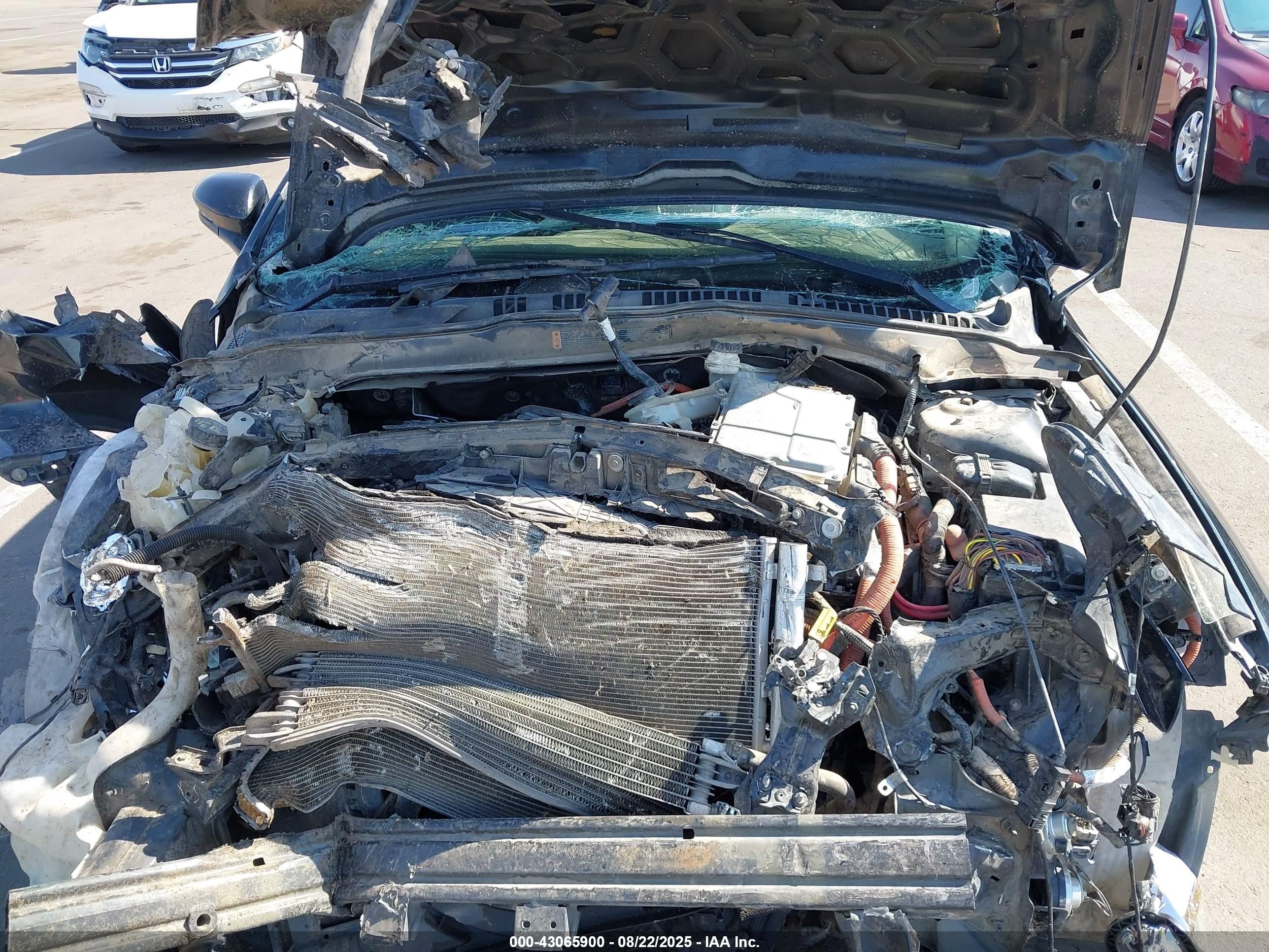 2013 Ford Fusion Energi Se Luxury Черный vin: 3FA6P0PU5DR235584