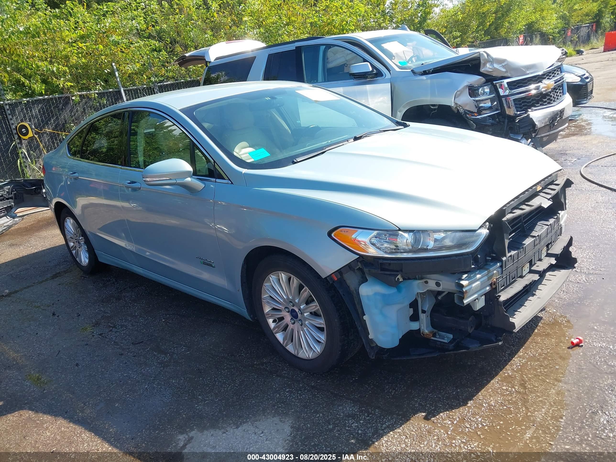 2013 Ford Fusion Energi Se Luxury Light Blue vin: 3FA6P0PU5DR294604