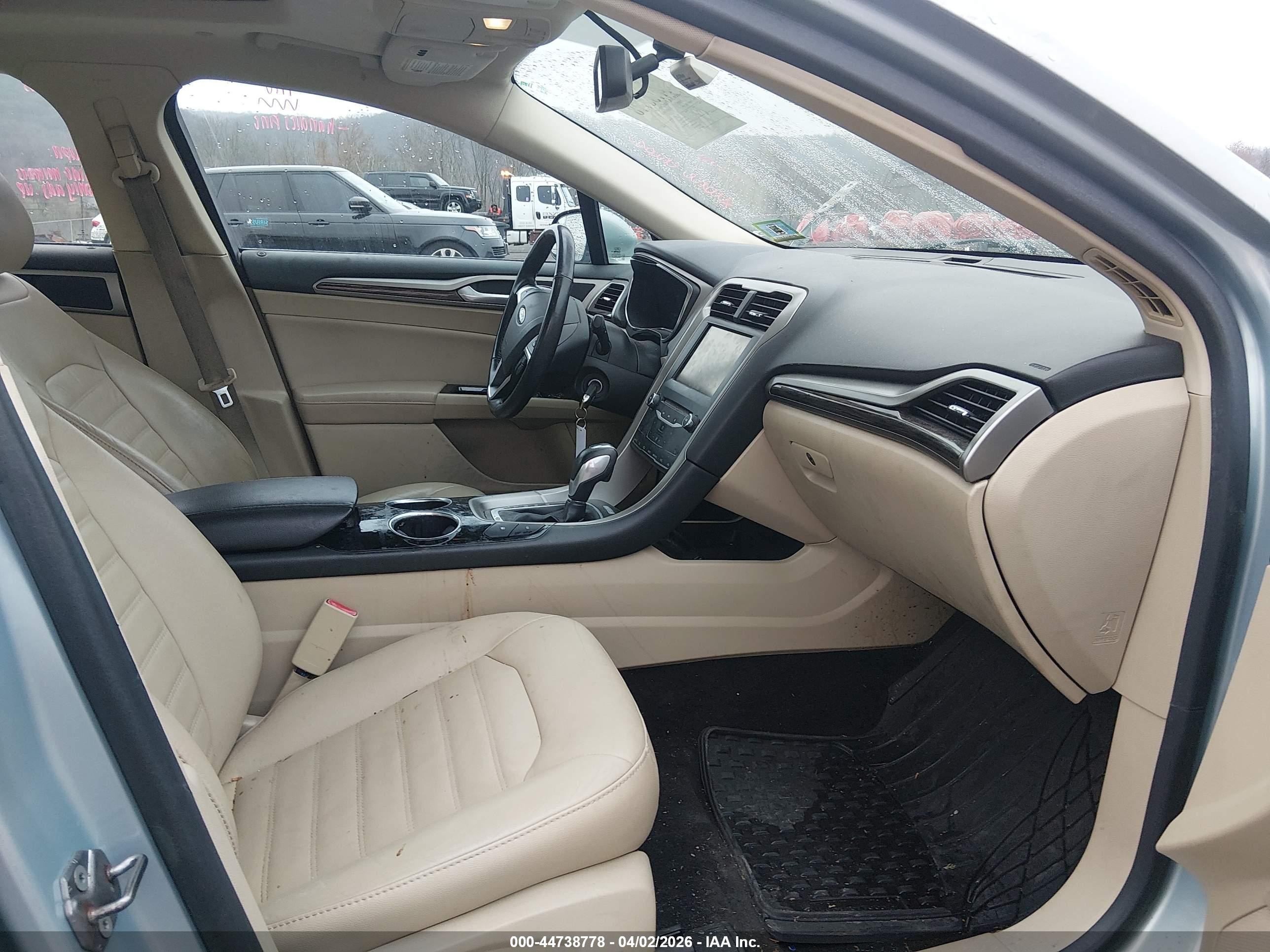 2013 Ford Fusion Energi Se Luxury Синий vin: 3FA6P0PU5DR351366