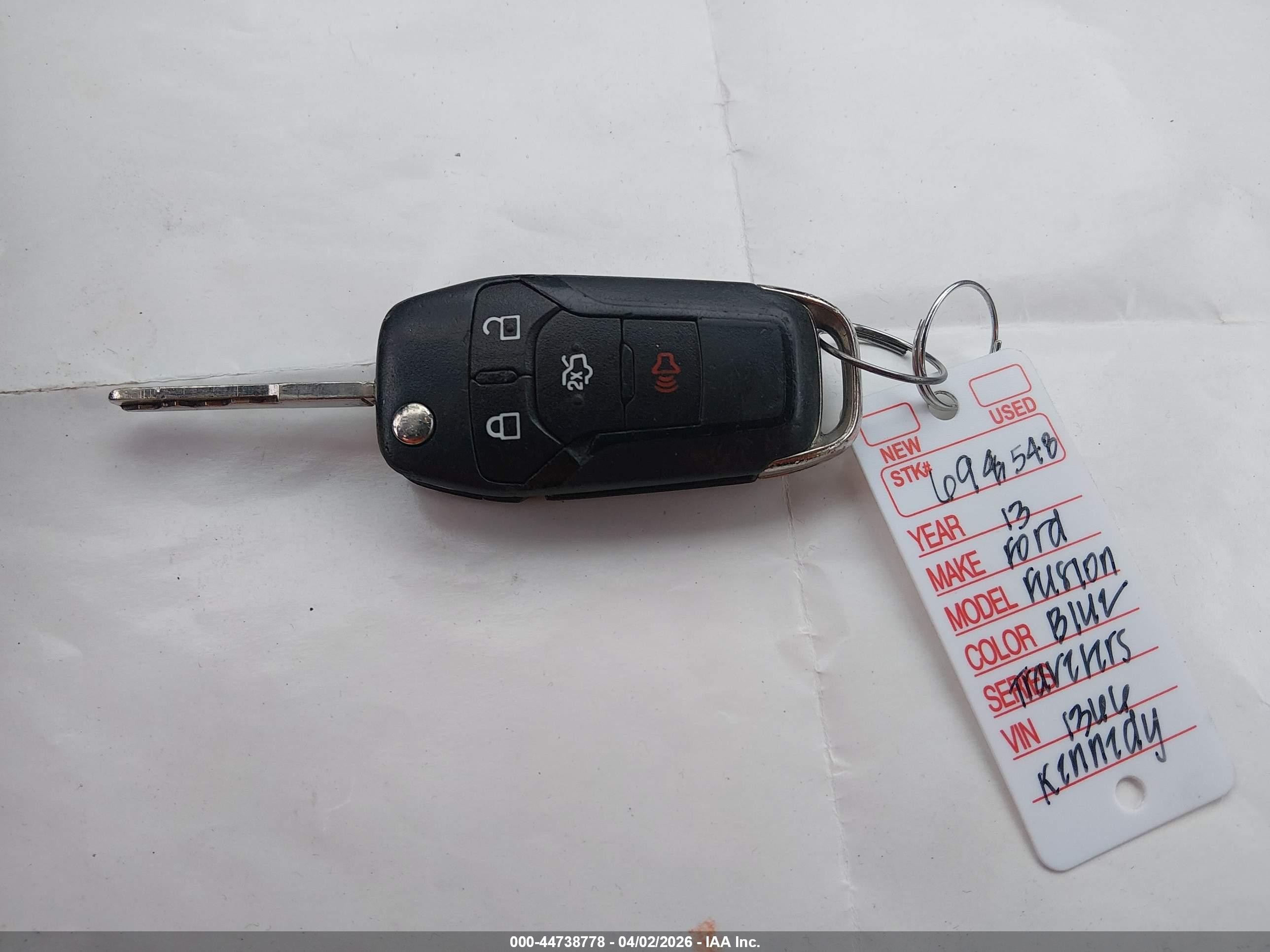 2013 Ford Fusion Energi Se Luxury Синий vin: 3FA6P0PU5DR351366