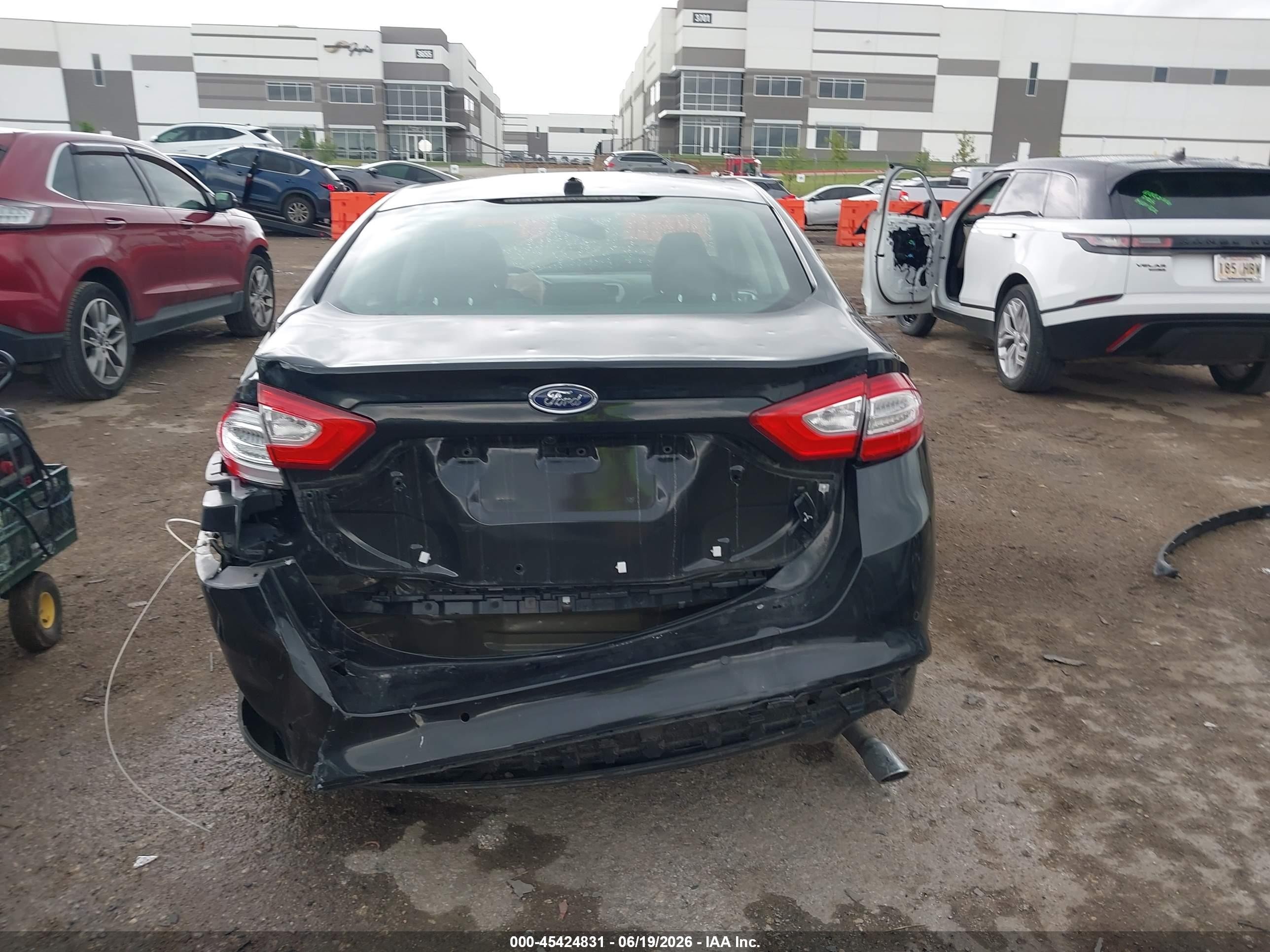 2014 Ford Fusion Energi Se Luxury Черный vin: 3FA6P0PU5ER234873