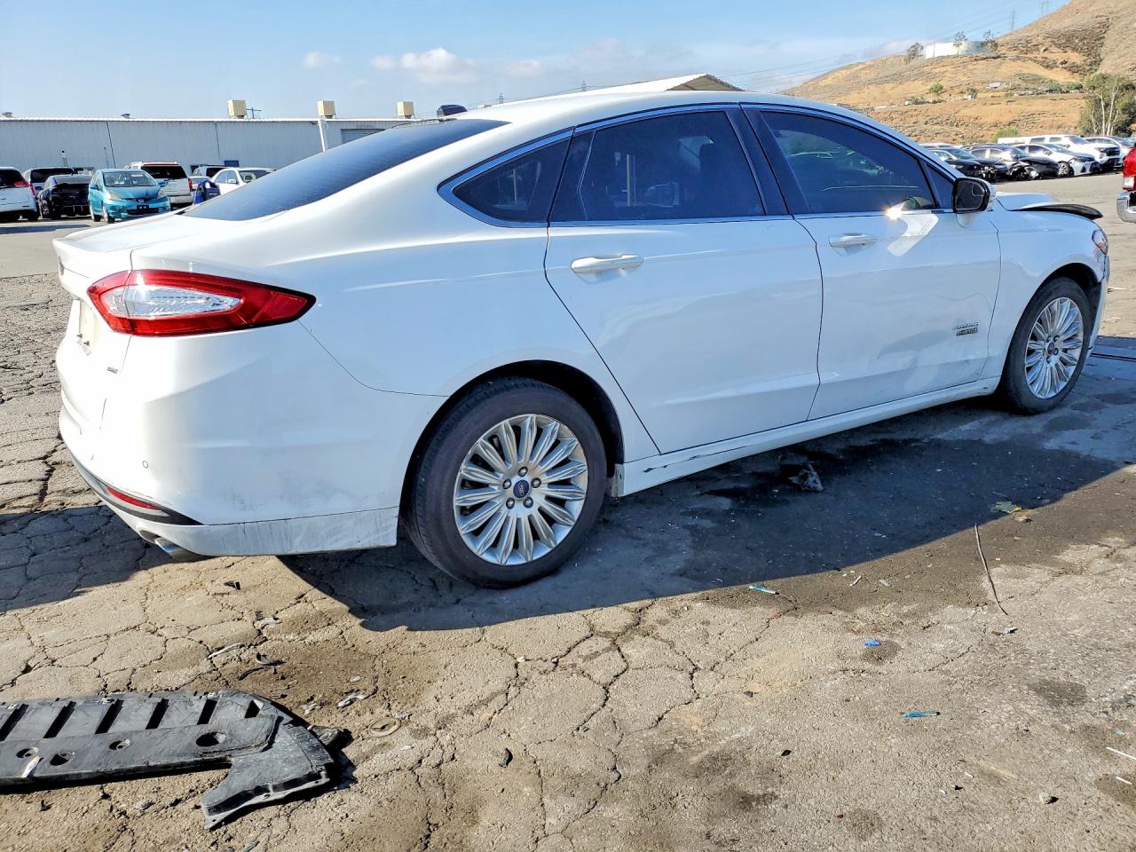 2014 Ford Fusion Se Phev White vin: 3FA6P0PU5ER378682