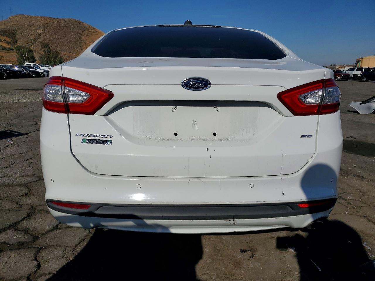 2014 Ford Fusion Se Phev White vin: 3FA6P0PU5ER378682