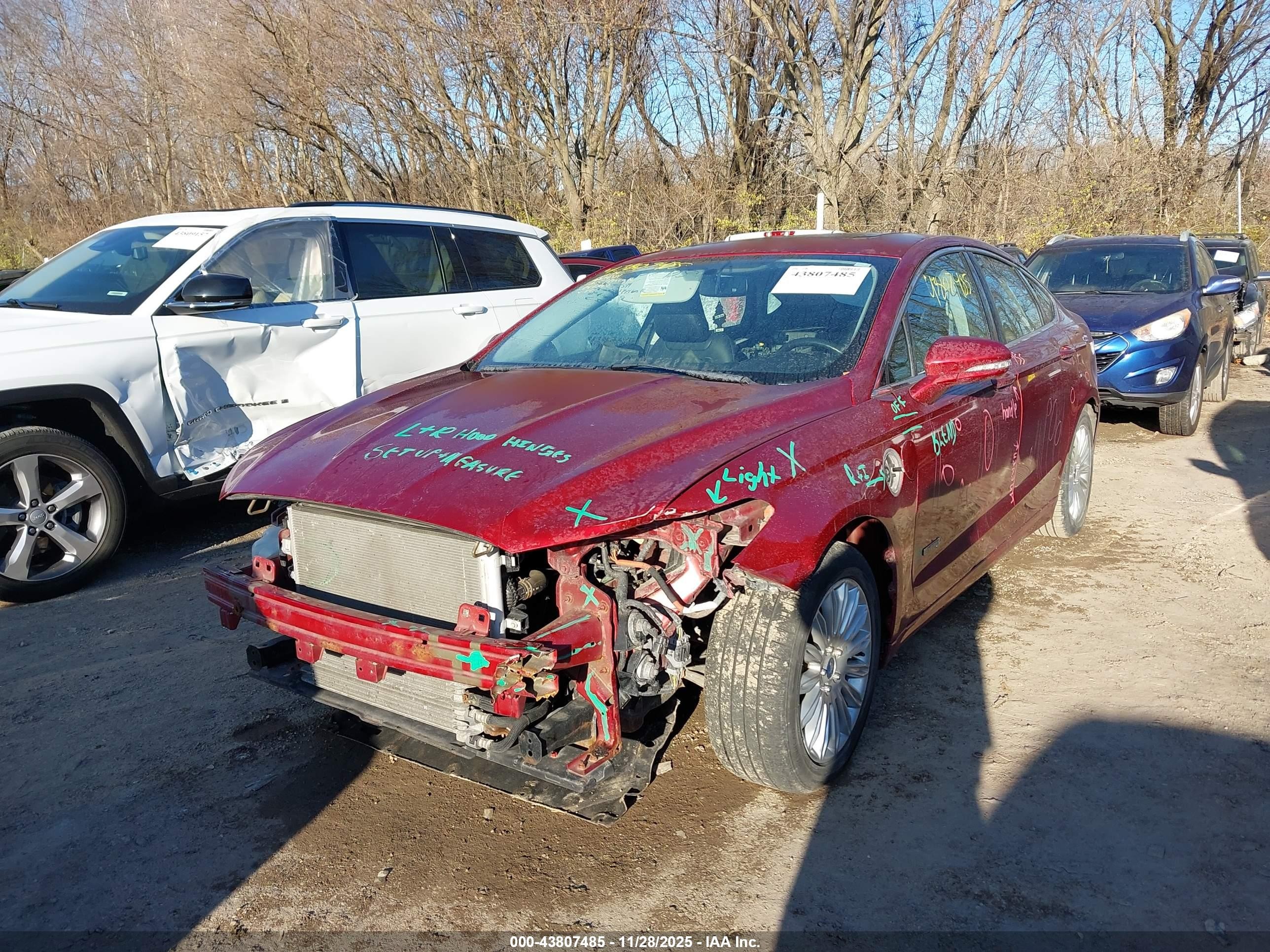2013 Ford Fusion Energi Se Luxury Red vin: 3FA6P0PU6DR247369