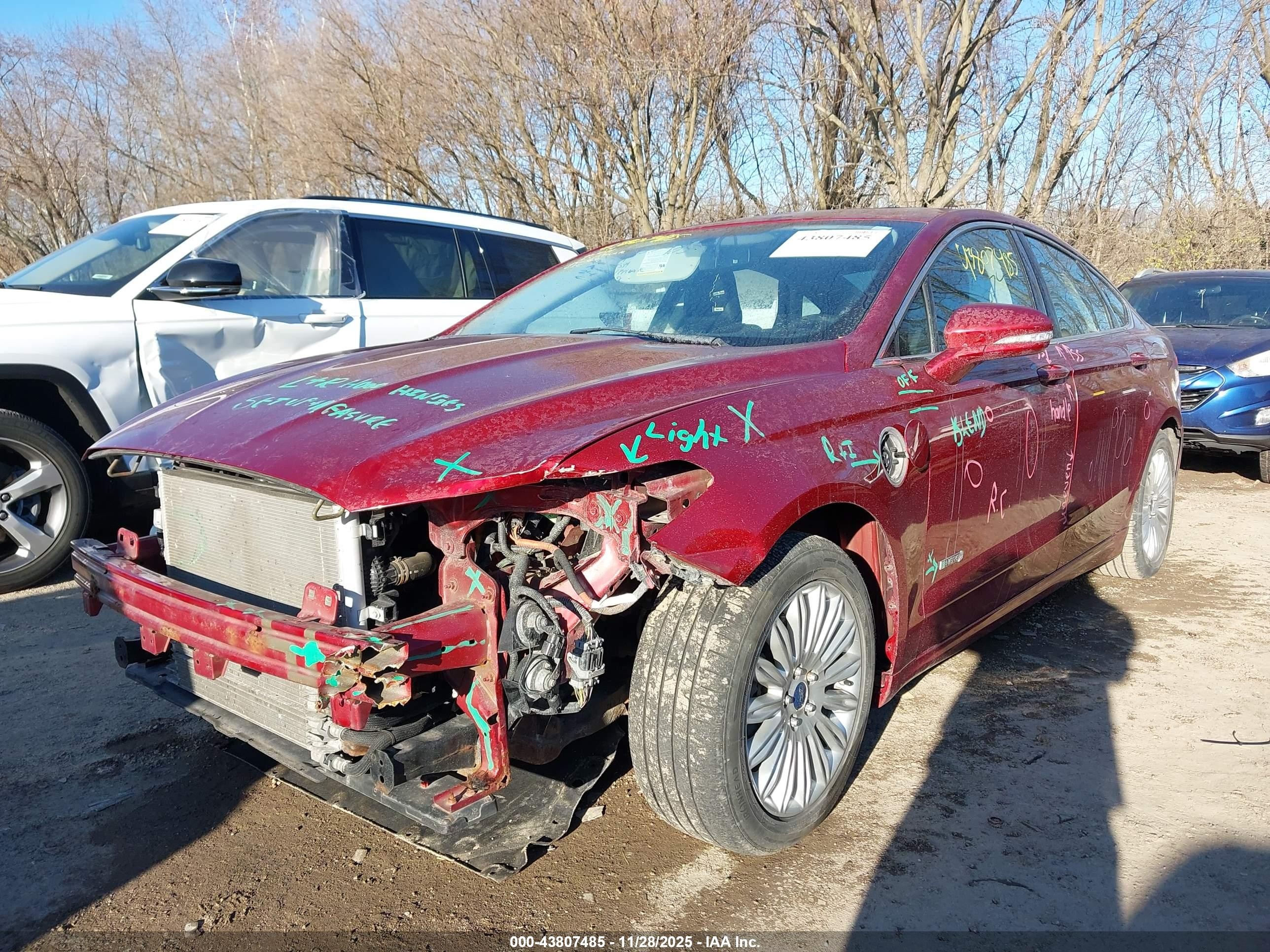 2013 Ford Fusion Energi Se Luxury Red vin: 3FA6P0PU6DR247369