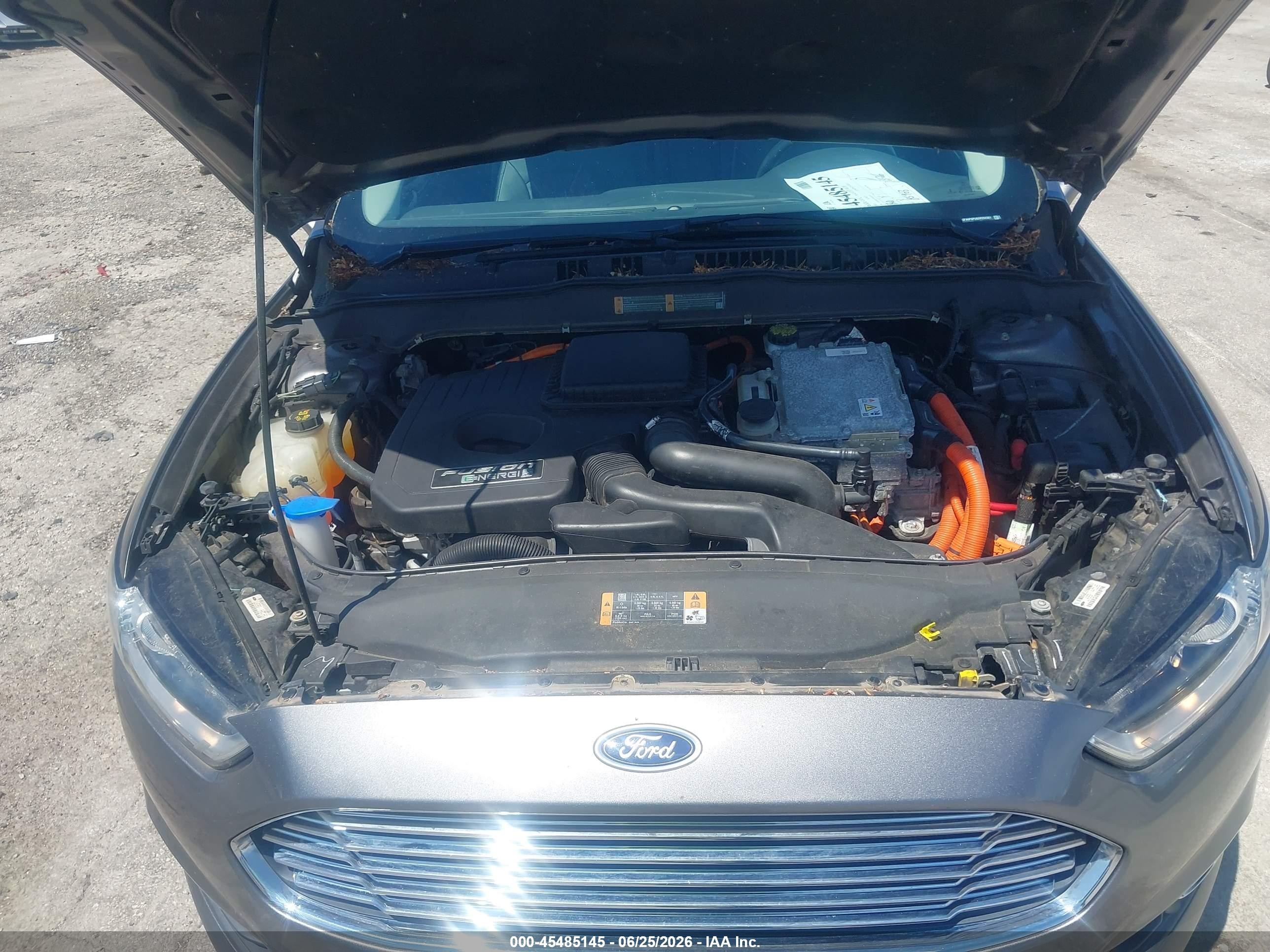 2013 Ford Fusion Energi Se Luxury Серый vin: 3FA6P0PU6DR282381