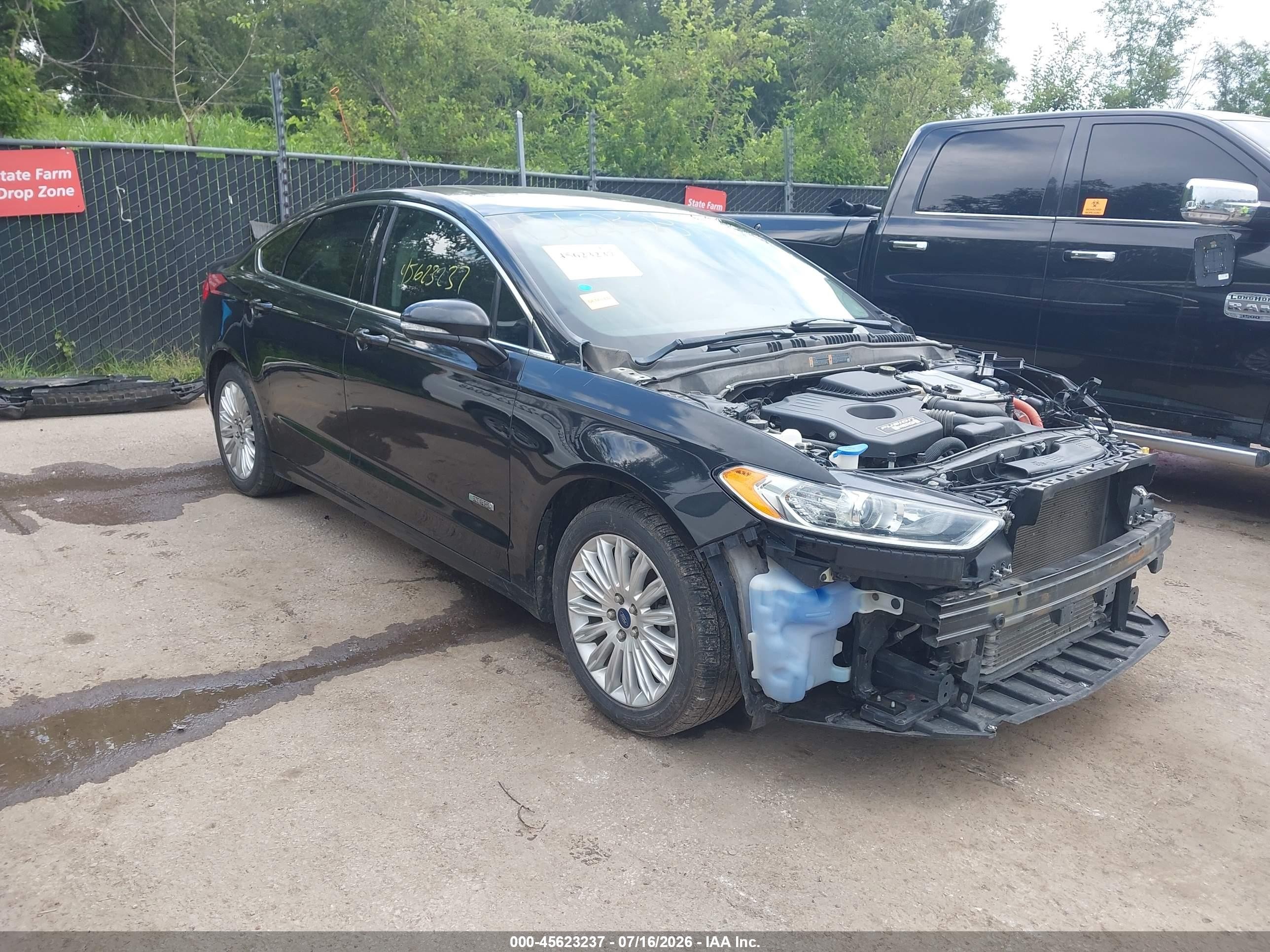 2013 Ford Fusion Energi Se Luxury Черный vin: 3FA6P0PU6DR373702